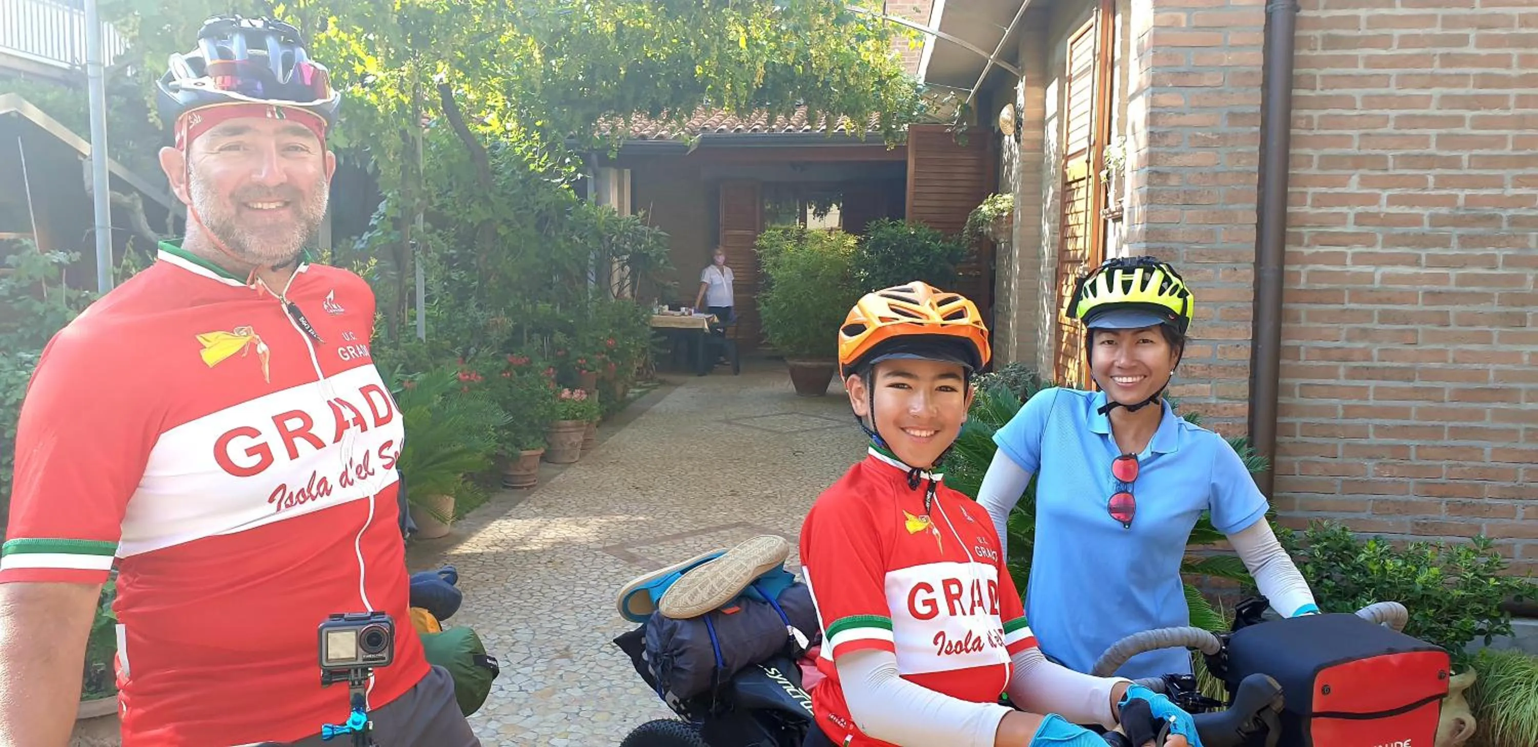 Staff in B&B ENSILEVA BEACH