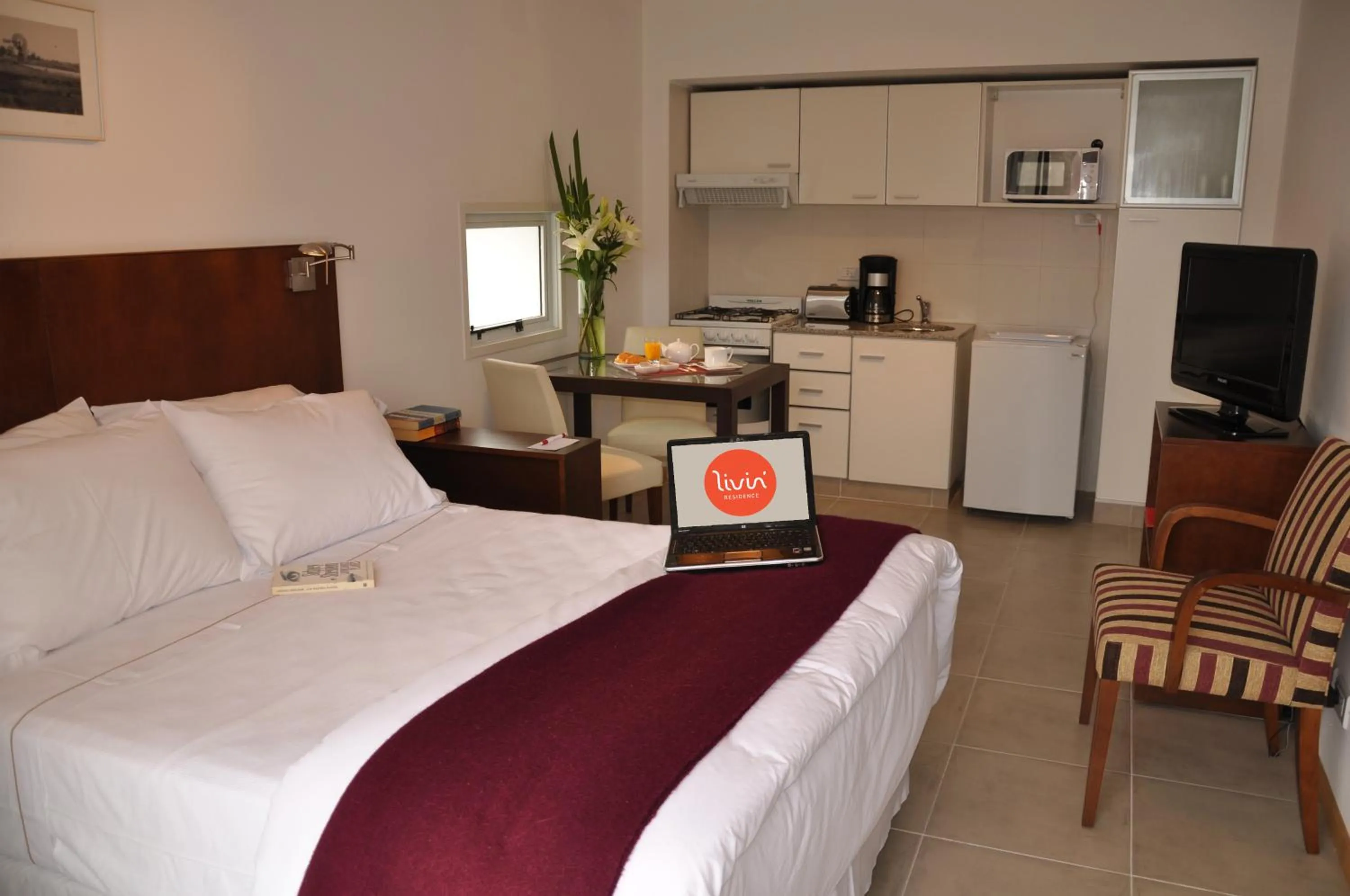 Bed in Livin' Residence Rosario