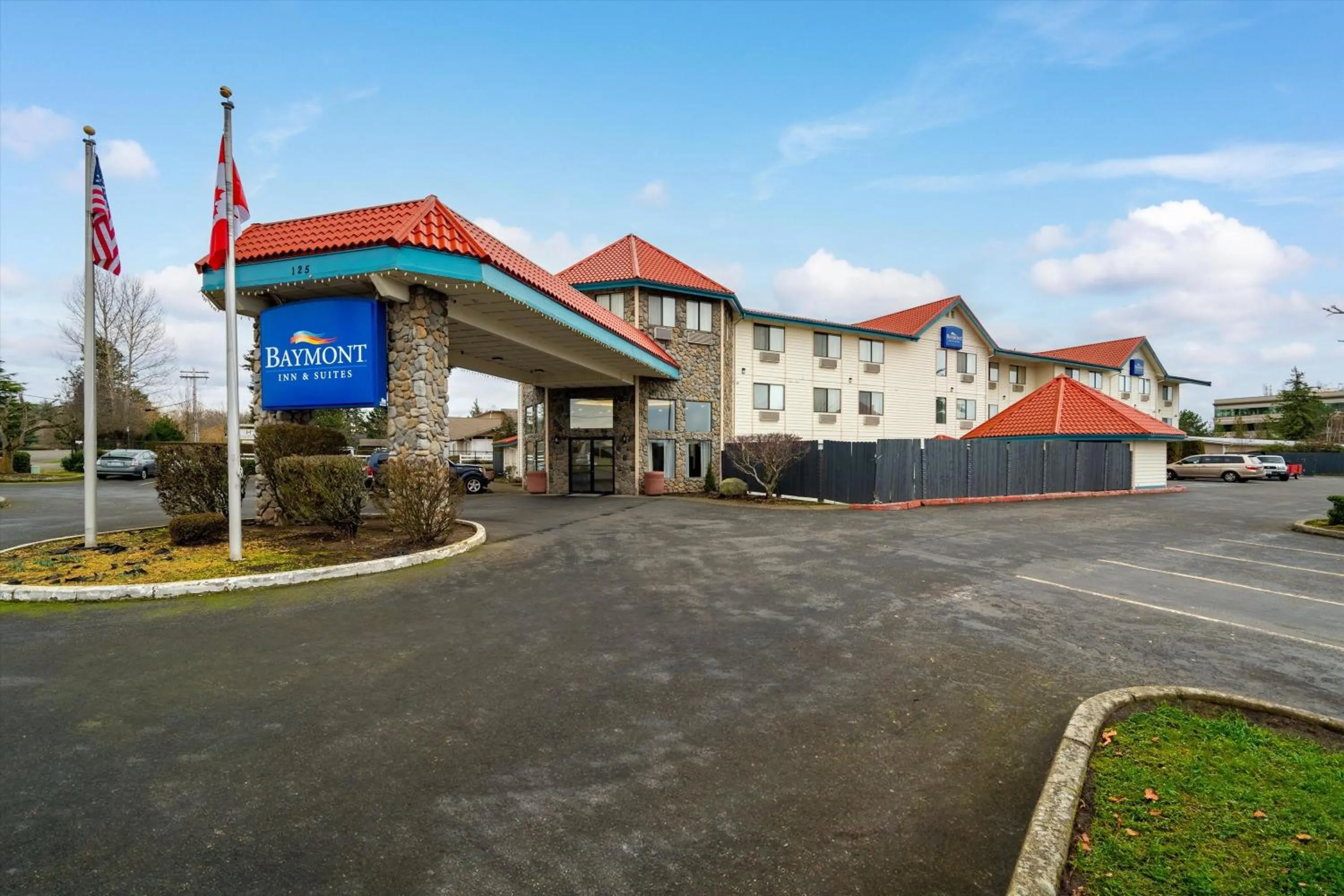 Property building in Baymont INN & Suites by Wyndham
