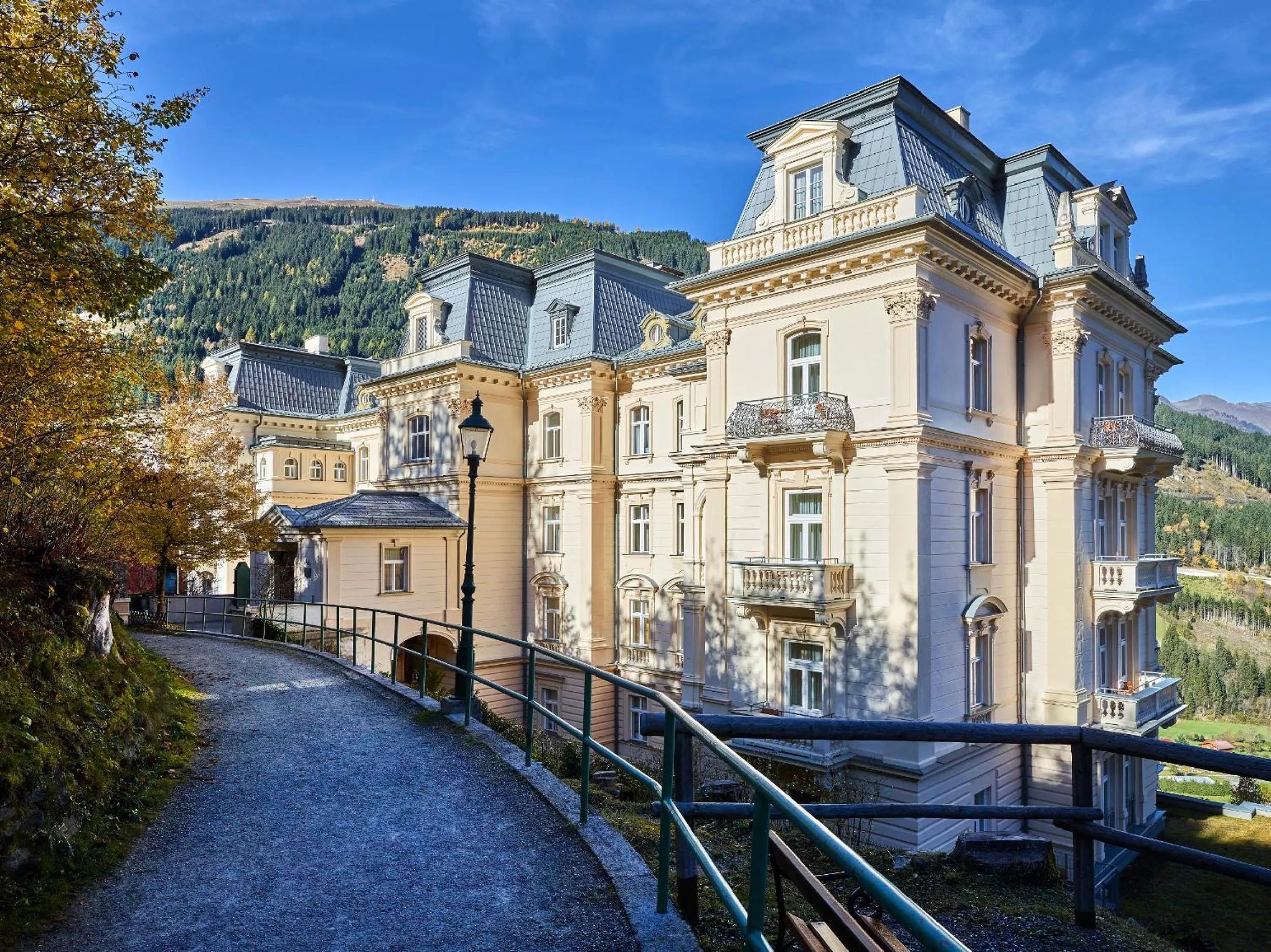 Property building in Hapimag Ferienwohnungen Bad Gastein