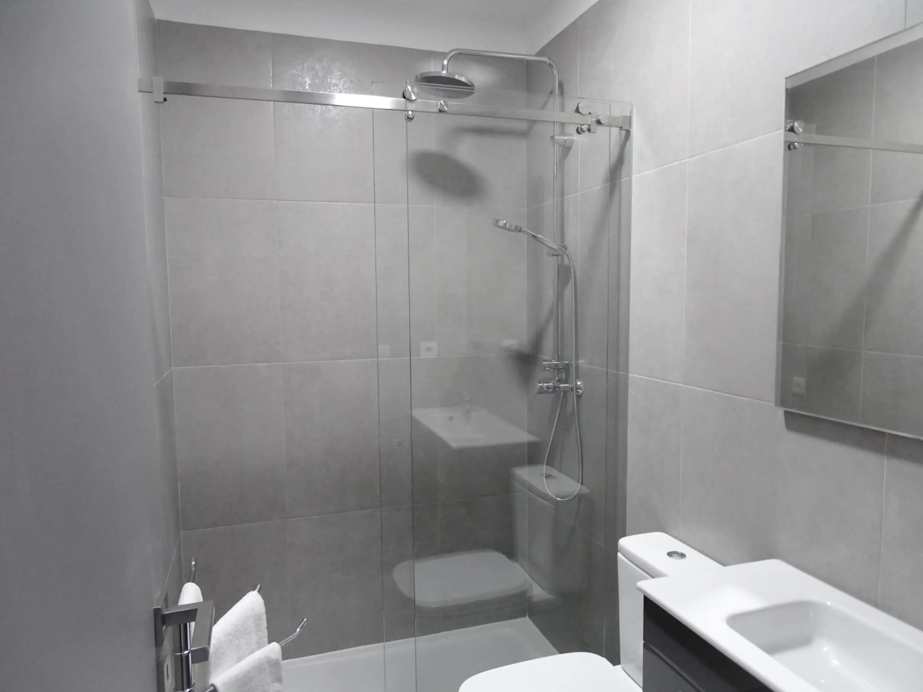 Bathroom in RS Porto Apartments