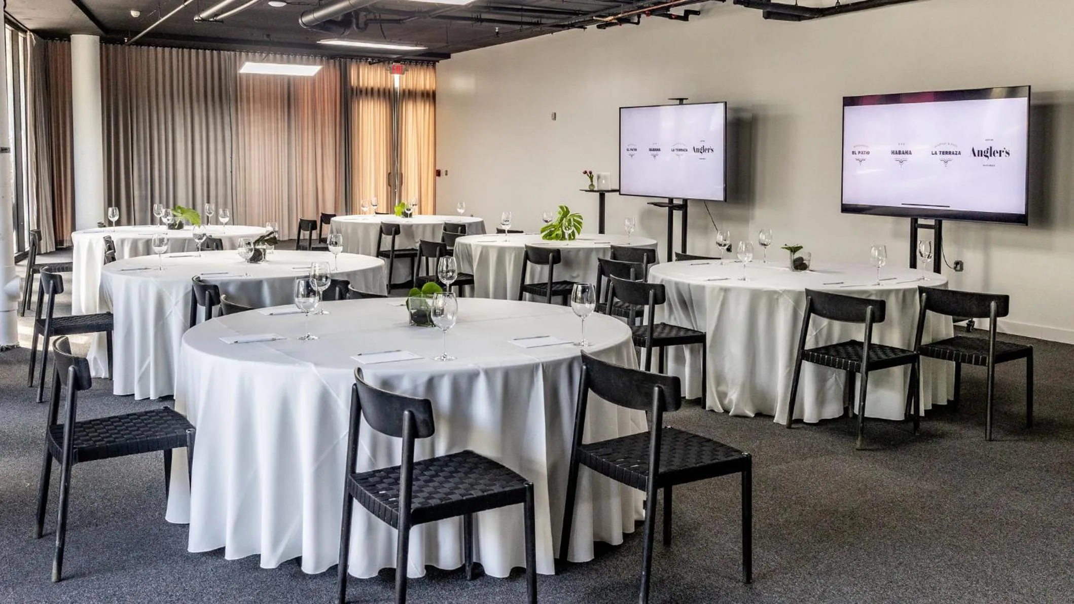 Meeting/conference room in Kimpton Angler’s Hotel South Beach by IHG