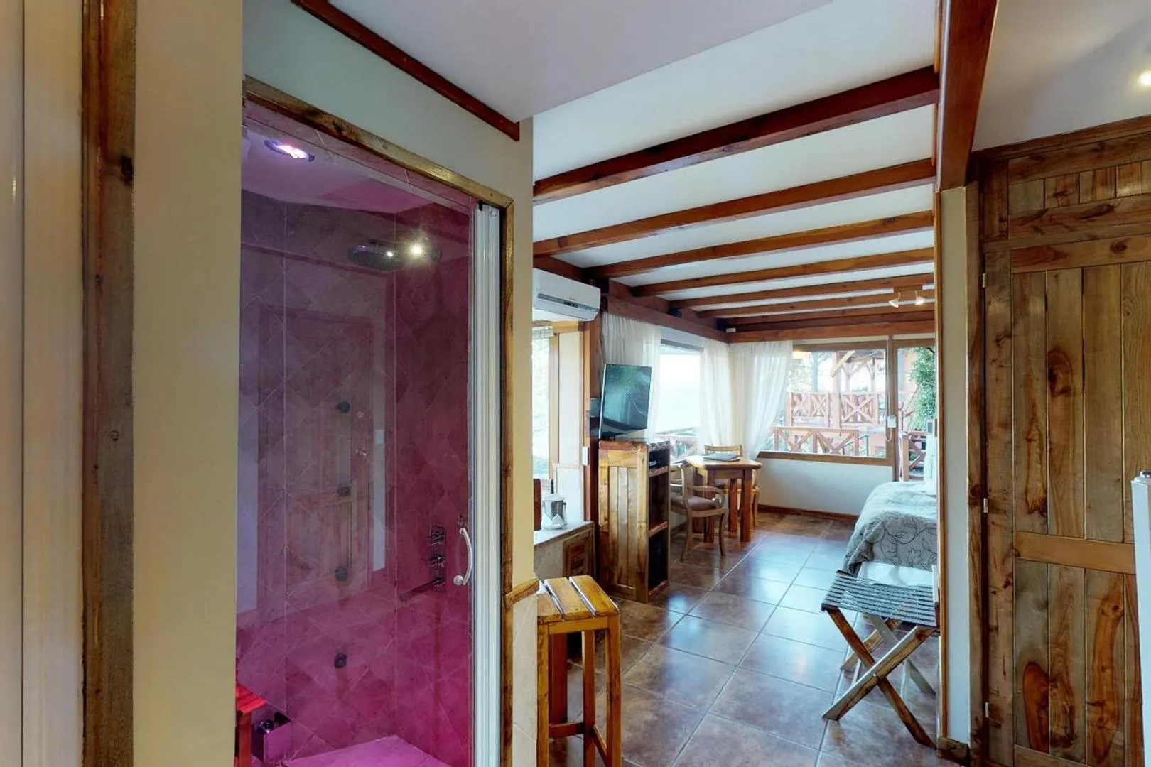 bunk bed, Bed in Charming Luxury Lodge & Private Spa