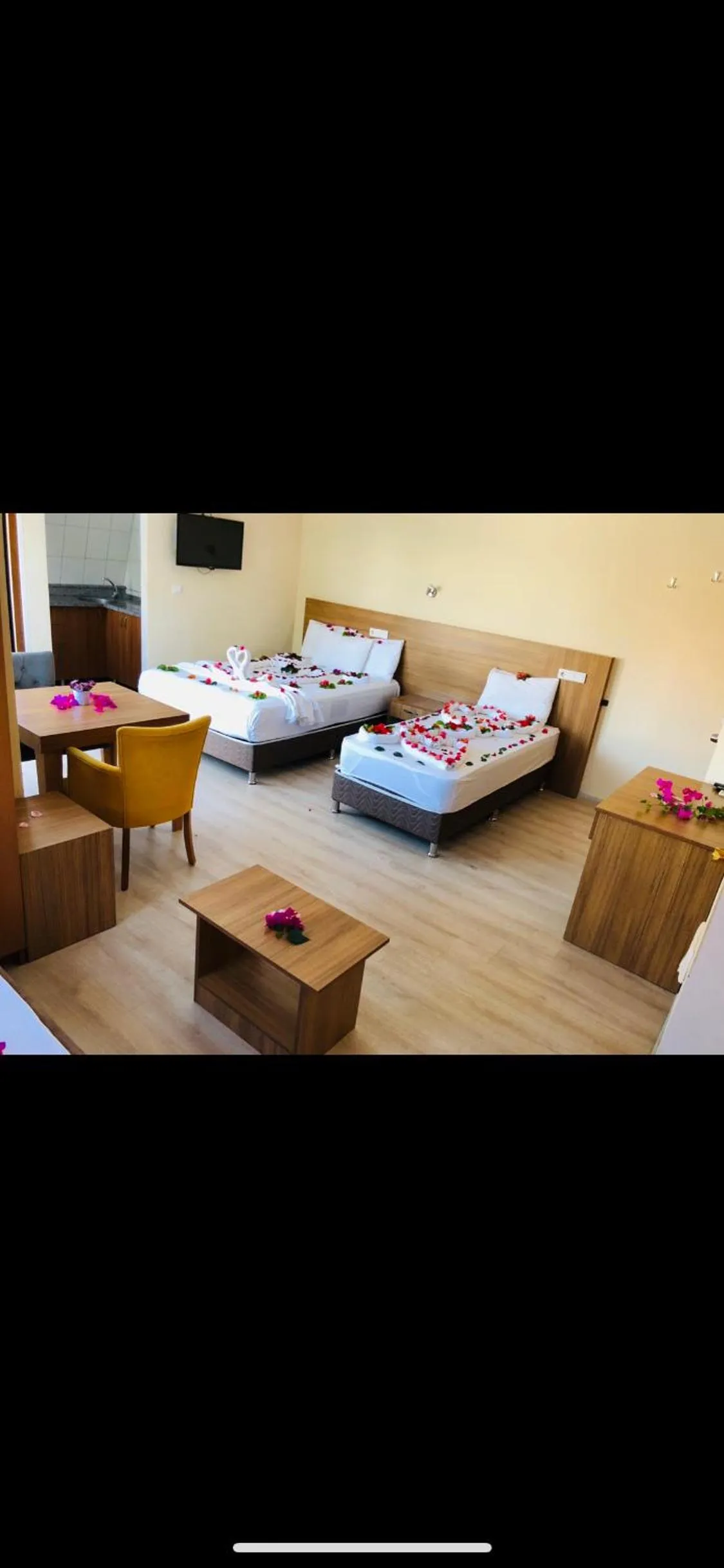 Castello Hotel & Aparts