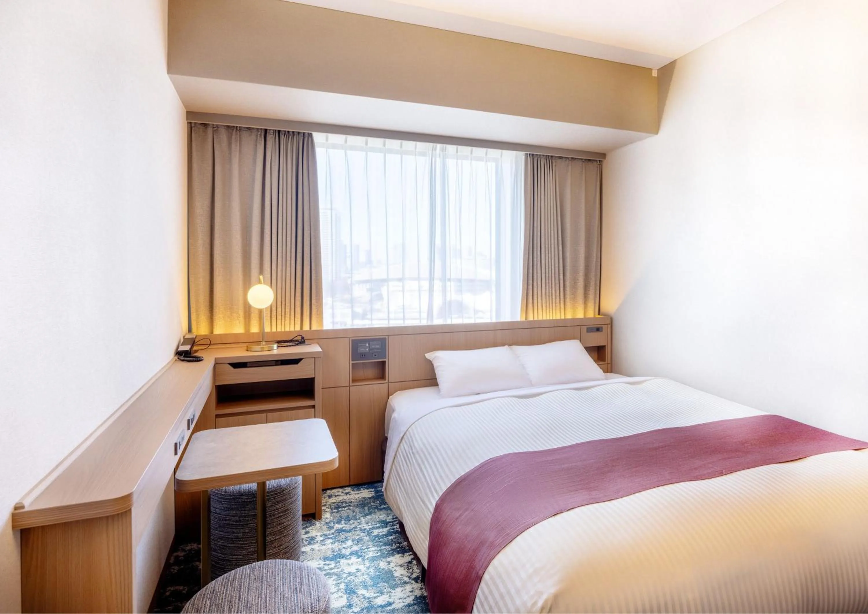 Bed in Tokyo Bay Ariake Washington Hotel