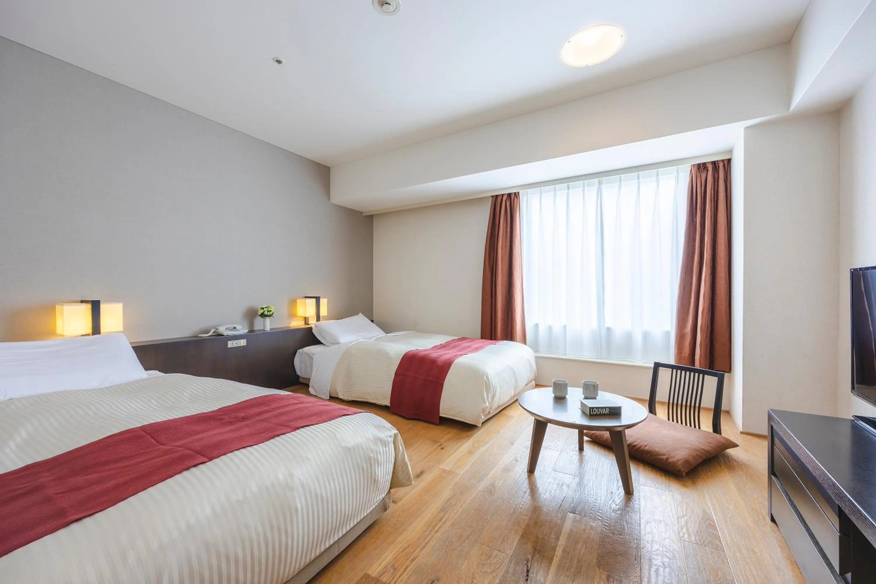 Bed in Tokyo Bay Ariake Washington Hotel