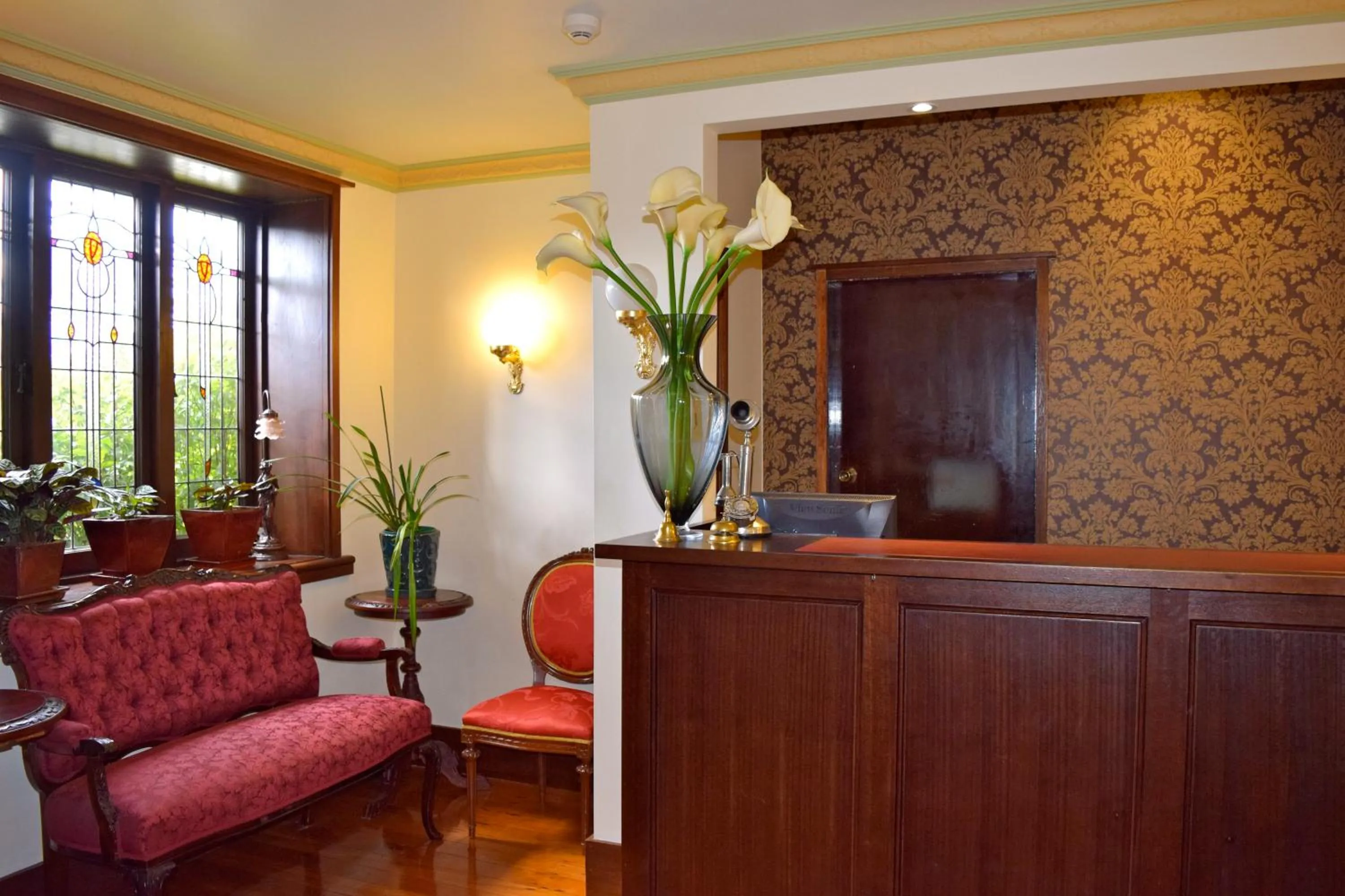 Property building in Metropole Katoomba