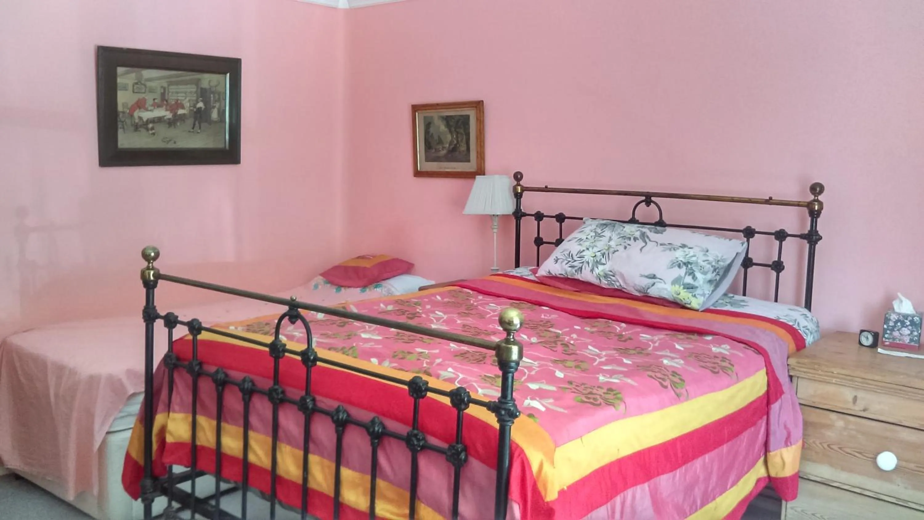 Bed in Orchard Pond Bed & Breakfast