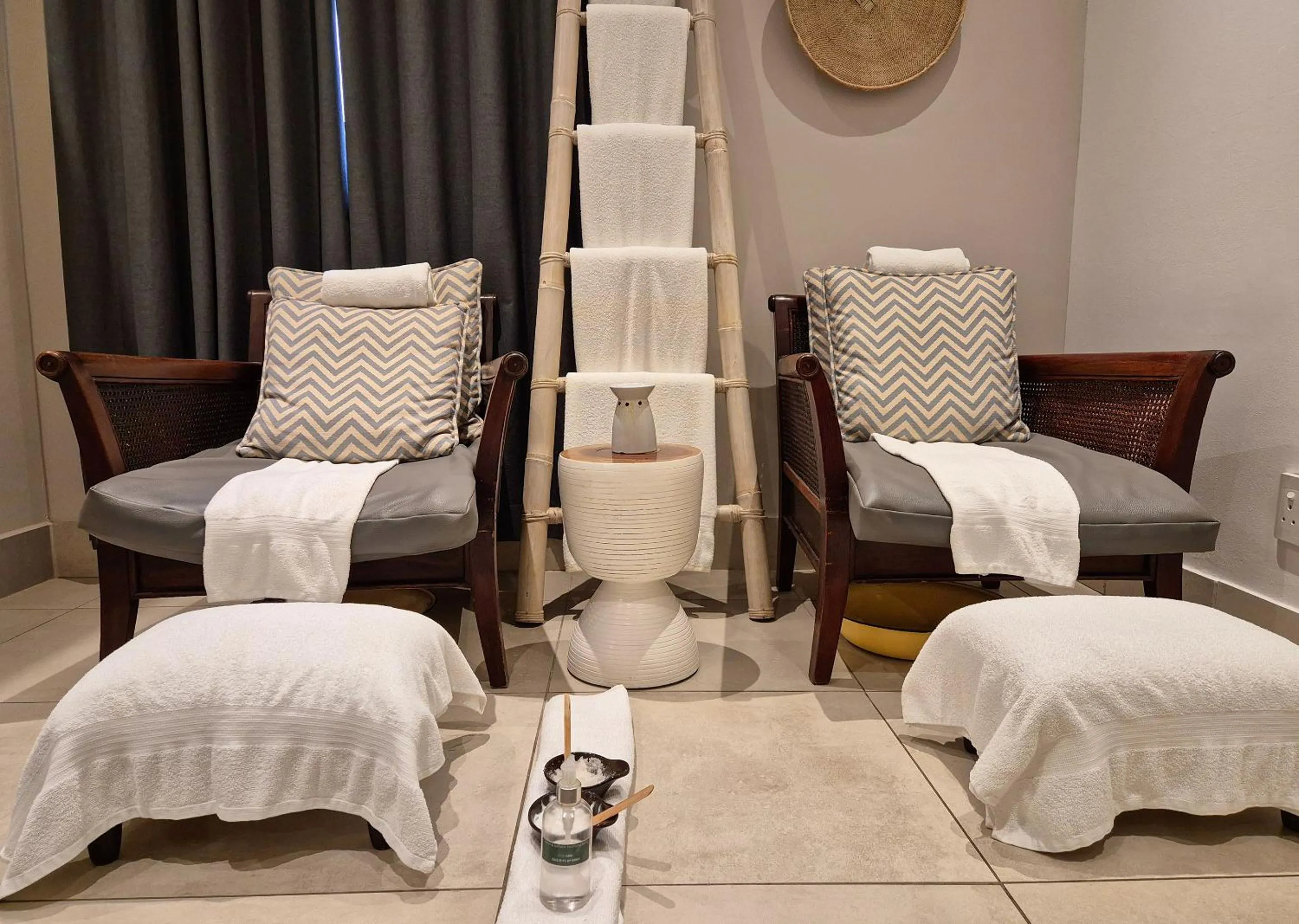 Massage, Bed in Blue Marlin All-Inclusive Seascape by Dream Resorts