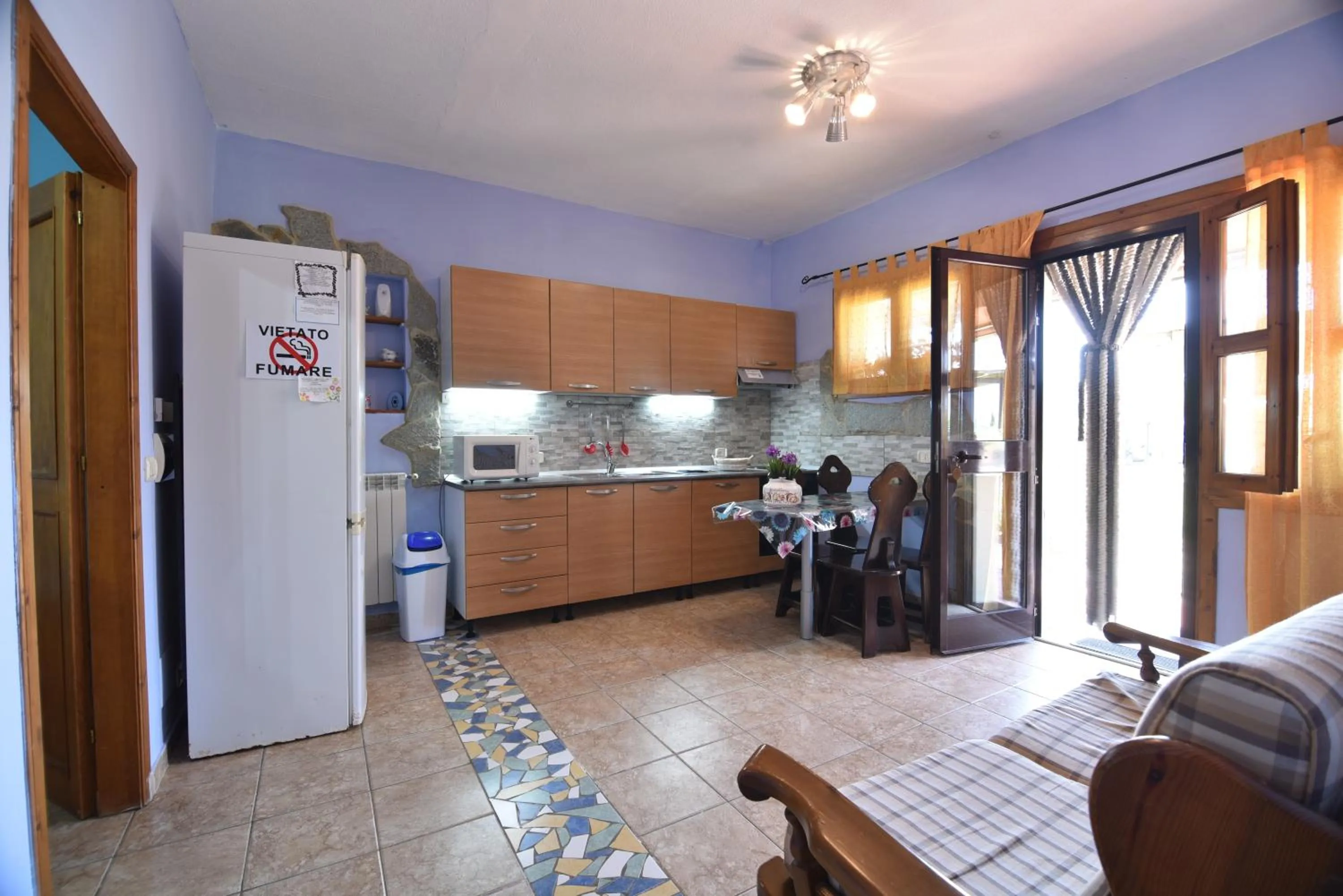 Kitchen or kitchenette in Villa Isabella