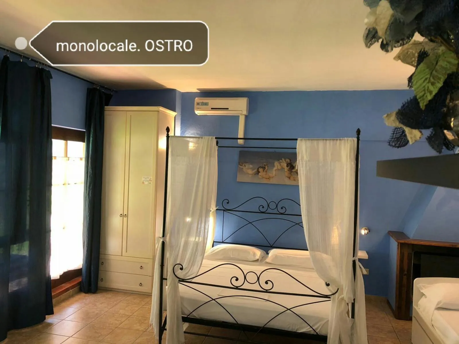 Photo of the whole room, Bed in Villa Isabella