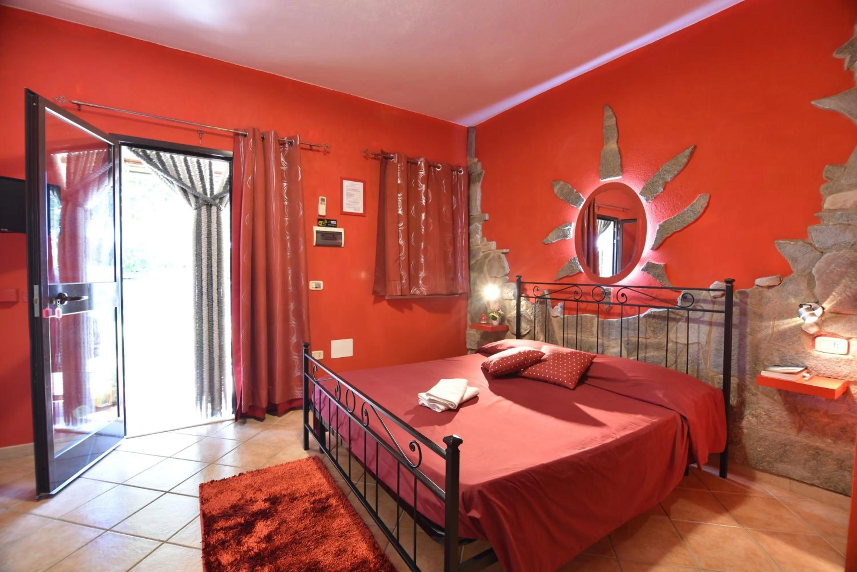 Photo of the whole room, Bed in Villa Isabella