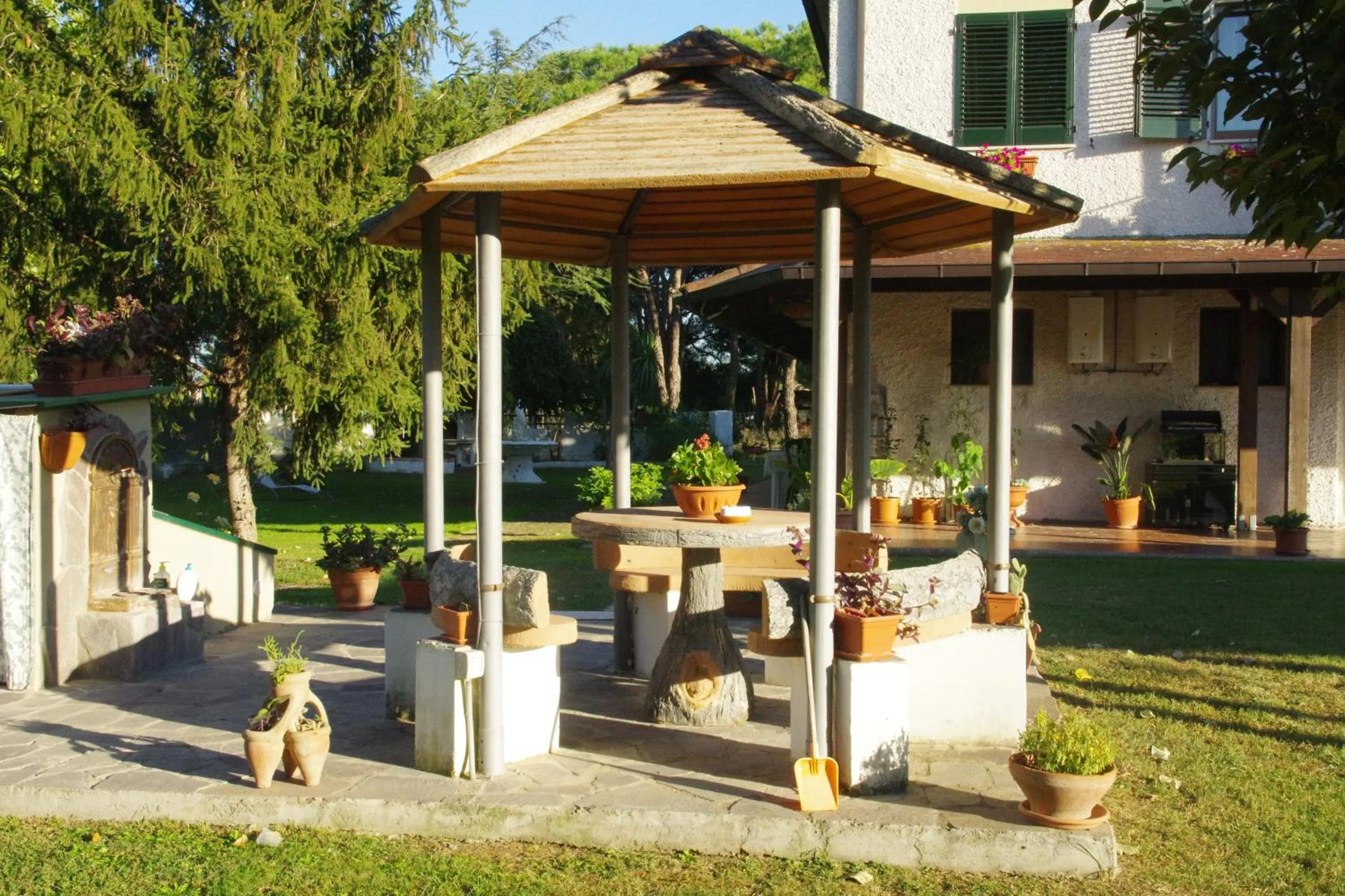 Day in Villa Isabella