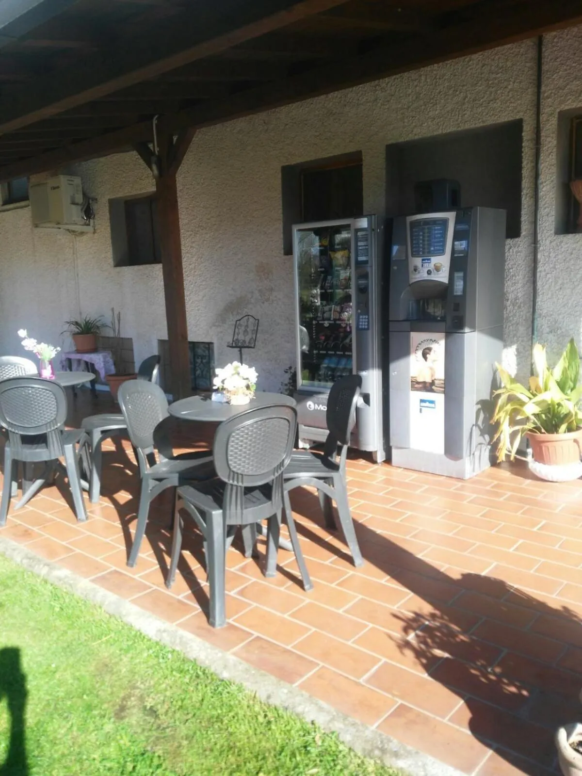 Day in Villa Isabella