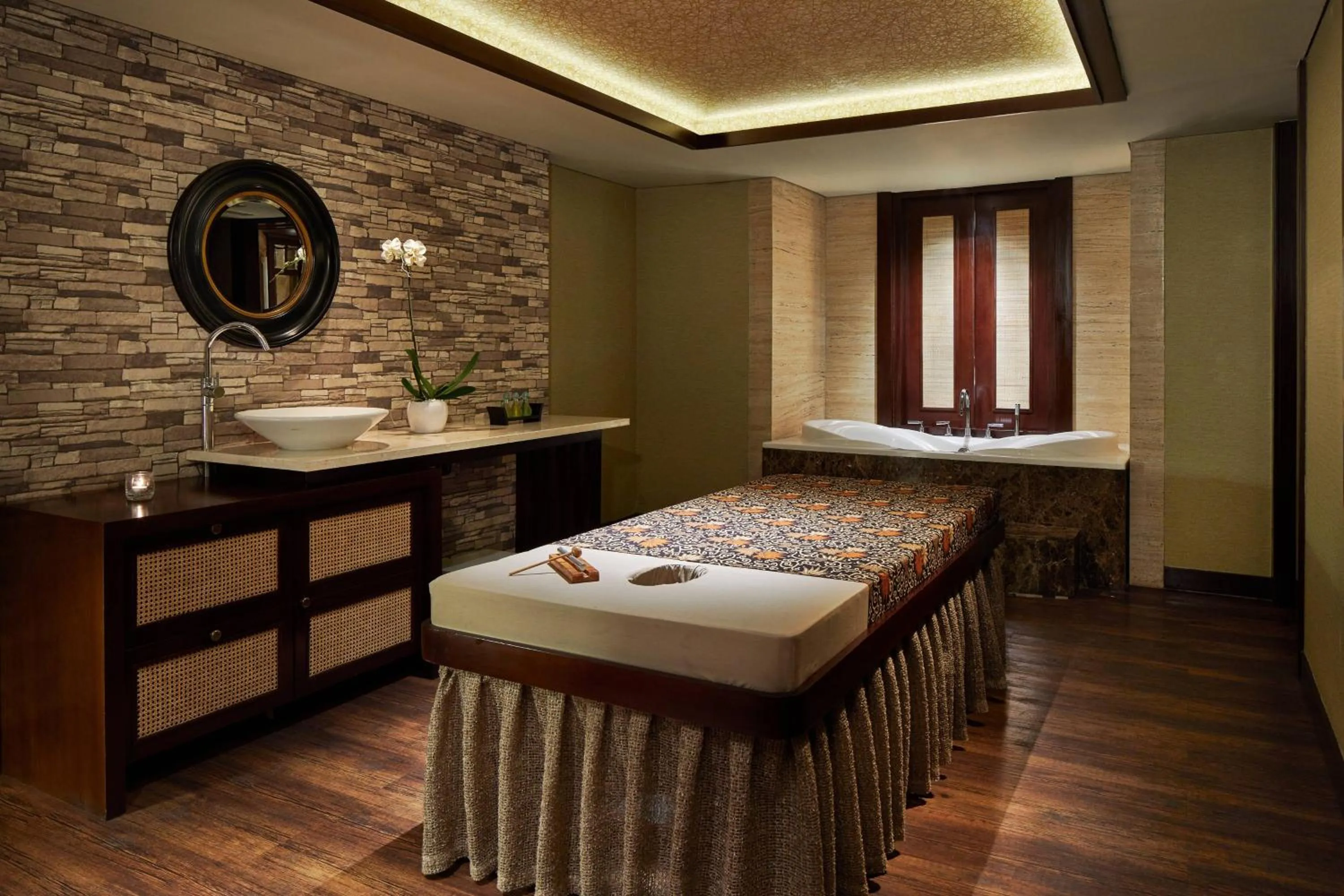 Spa and wellness centre/facilities, Bed in Courtyard by Marriott Bandung Dago