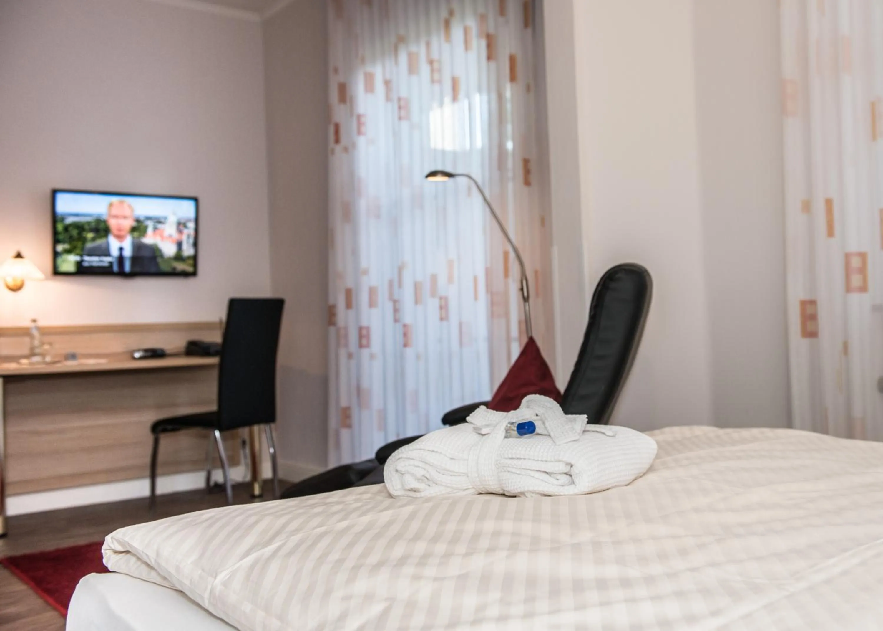 TV and multimedia, Bed in Hotel Pieper-Kersten