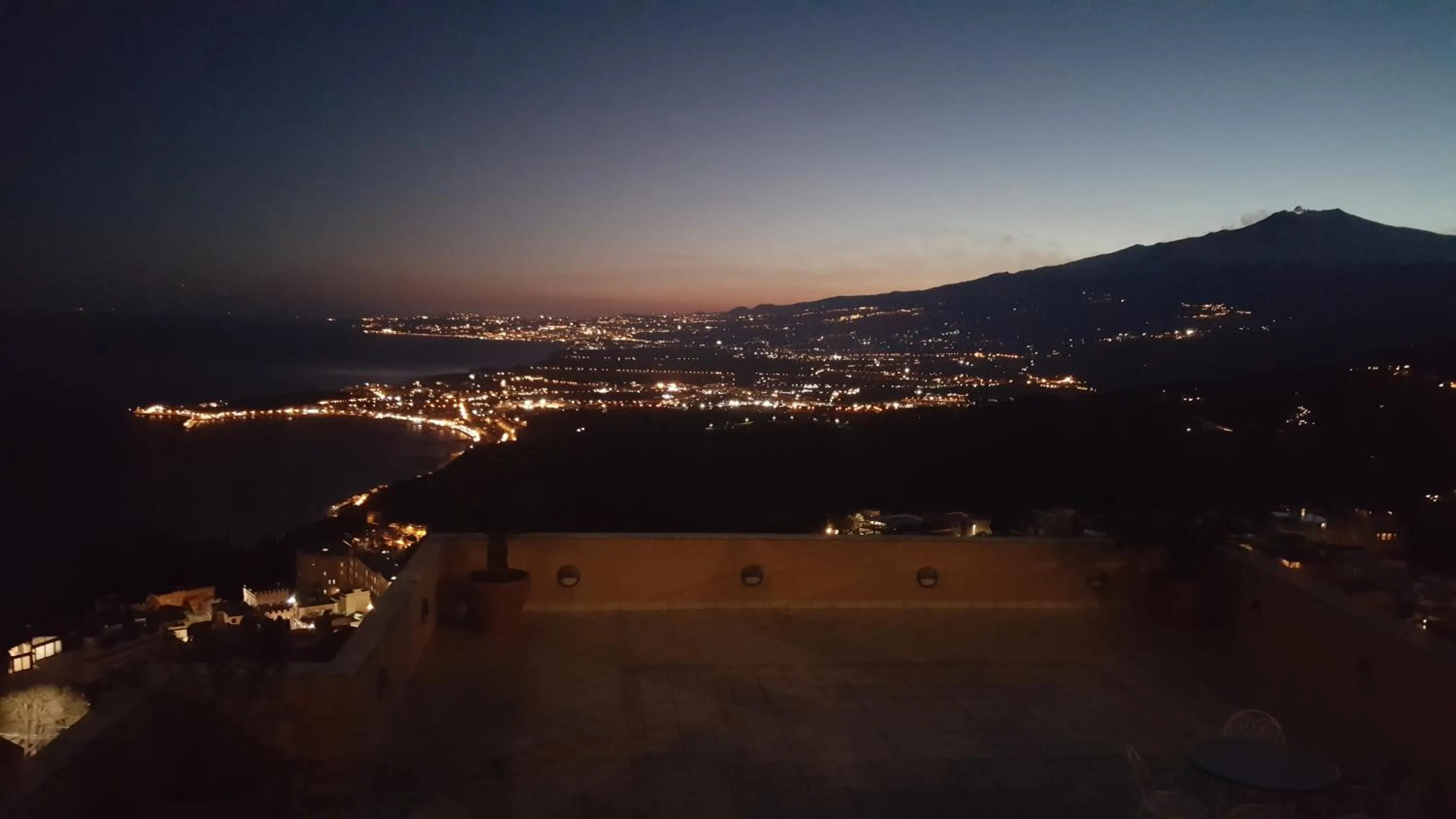 Landmark view in Villa Le Terrazze Charming Rooms