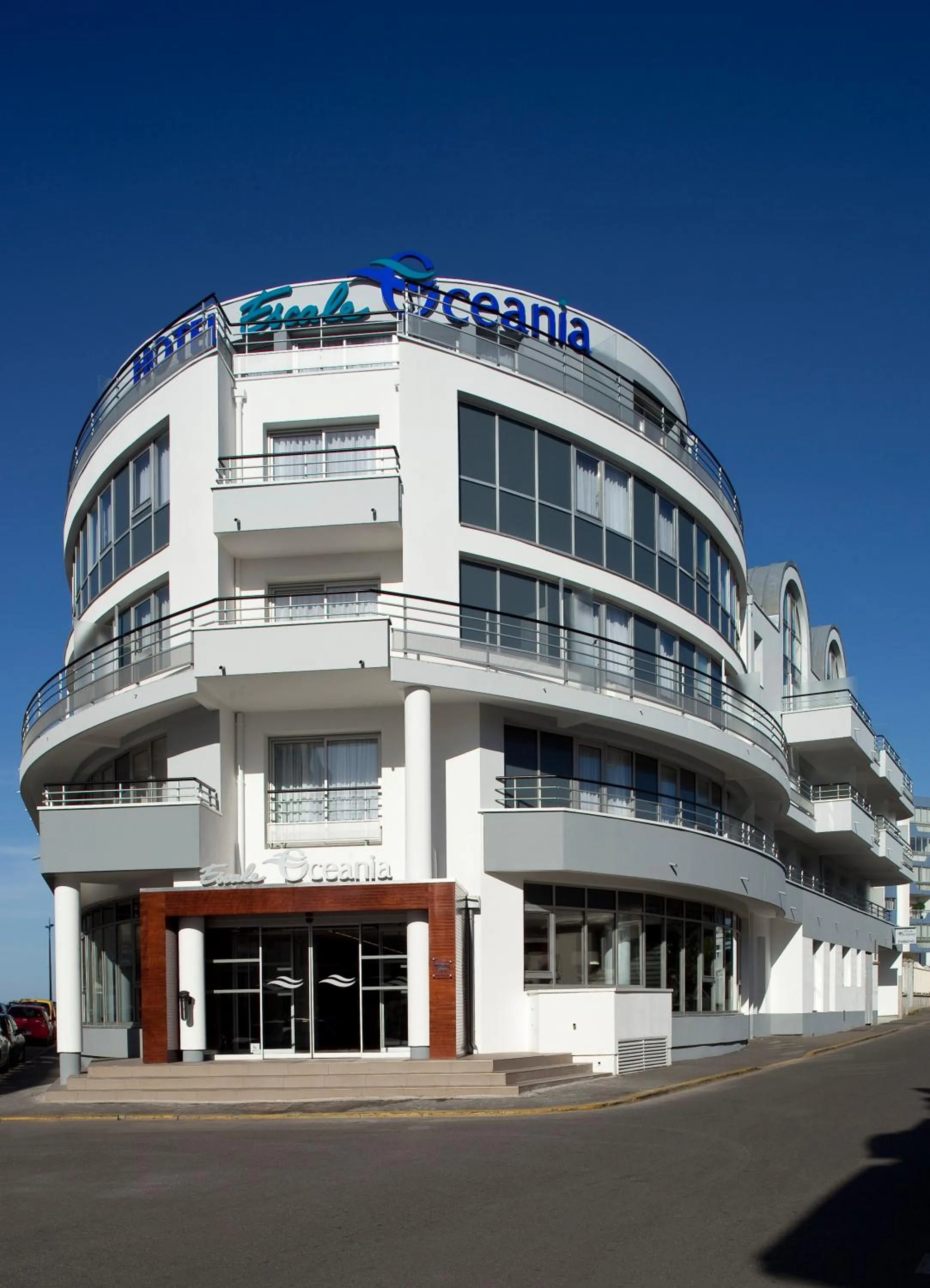 Facade/entrance in Escale Oceania Pornichet La Baule