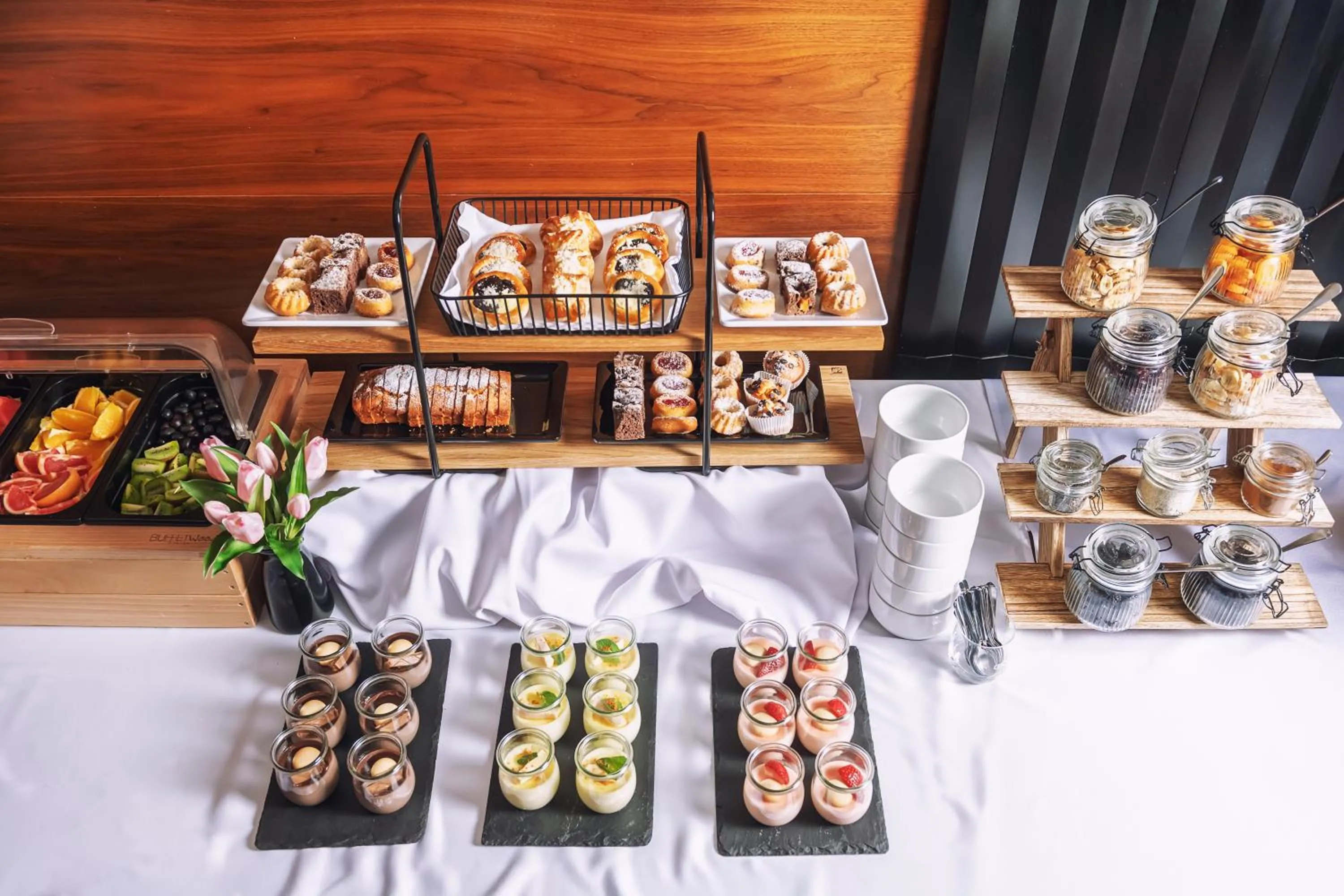 Buffet breakfast in Hotel Janosik