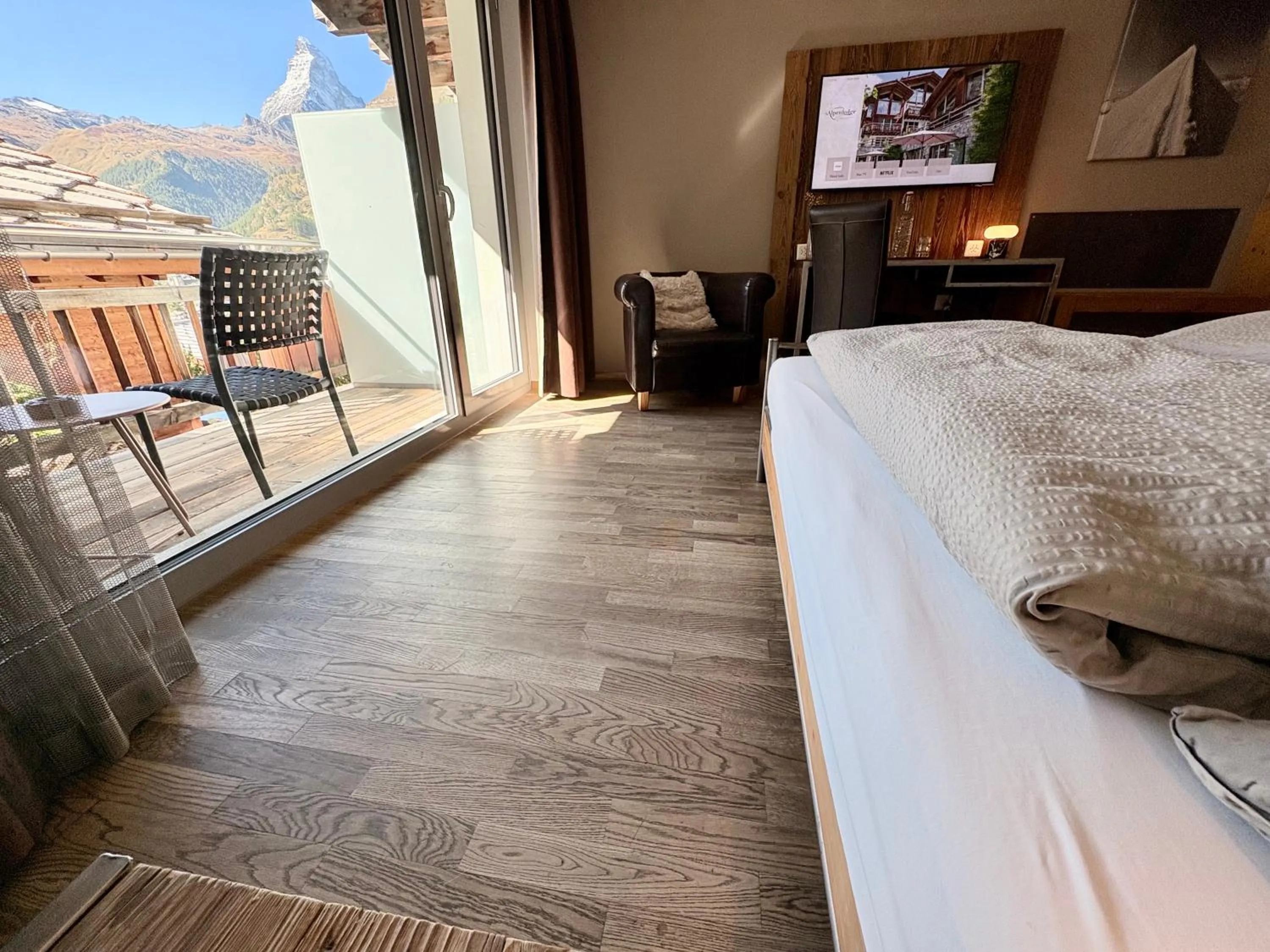 View (from property/room), Bed in Alpenlodge