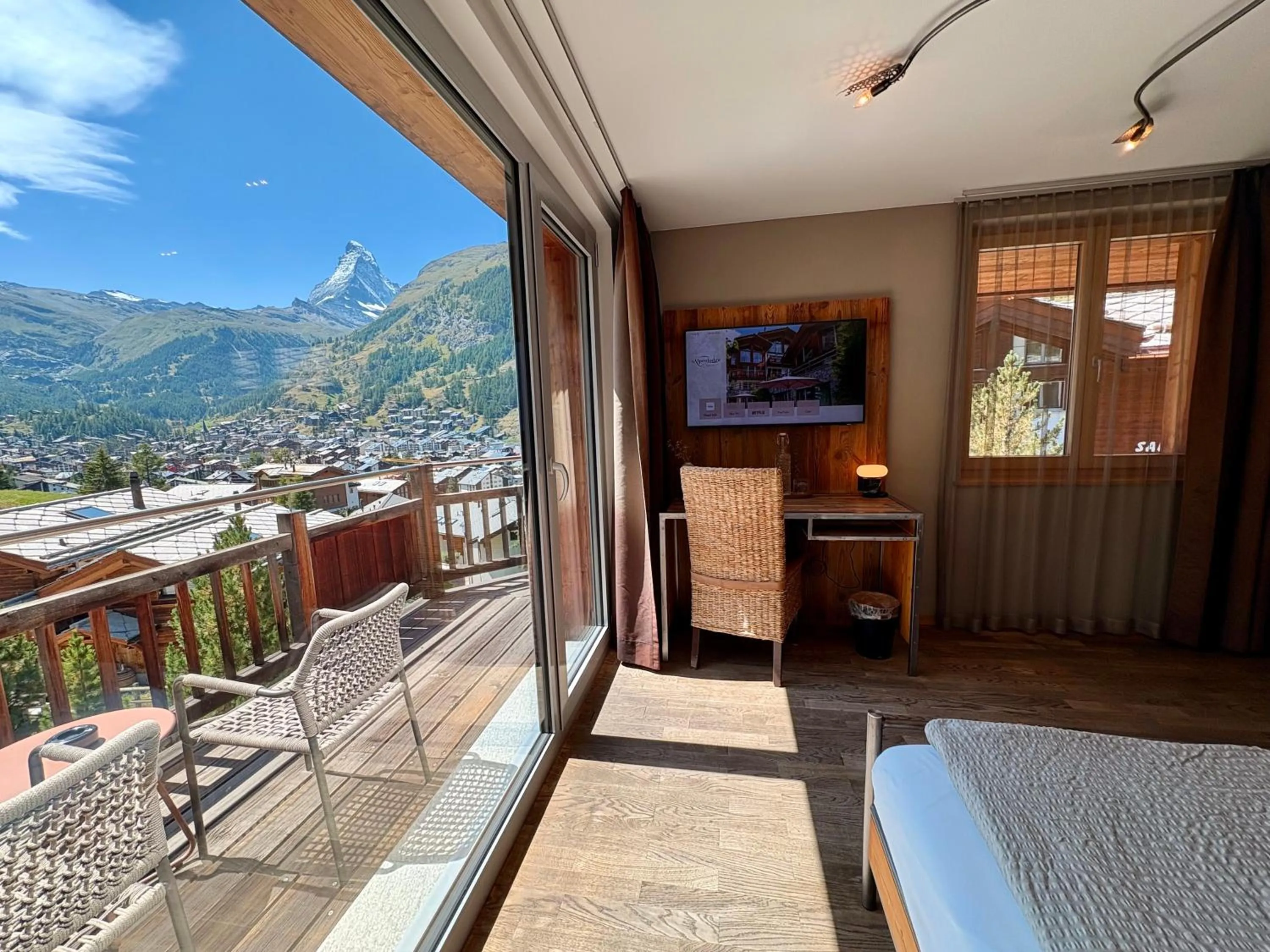 Property building in Alpenlodge