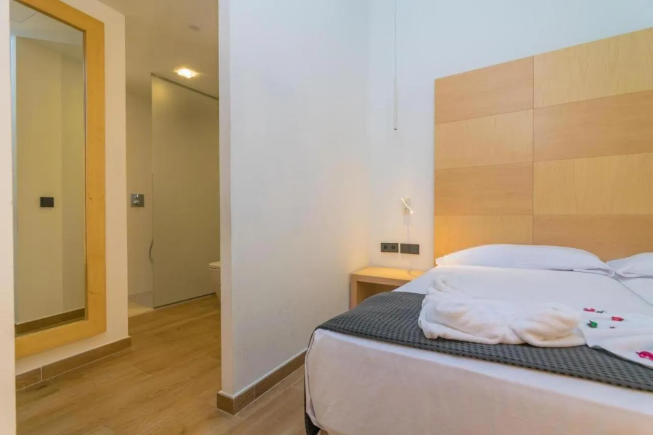 Bed in TI Central Maria