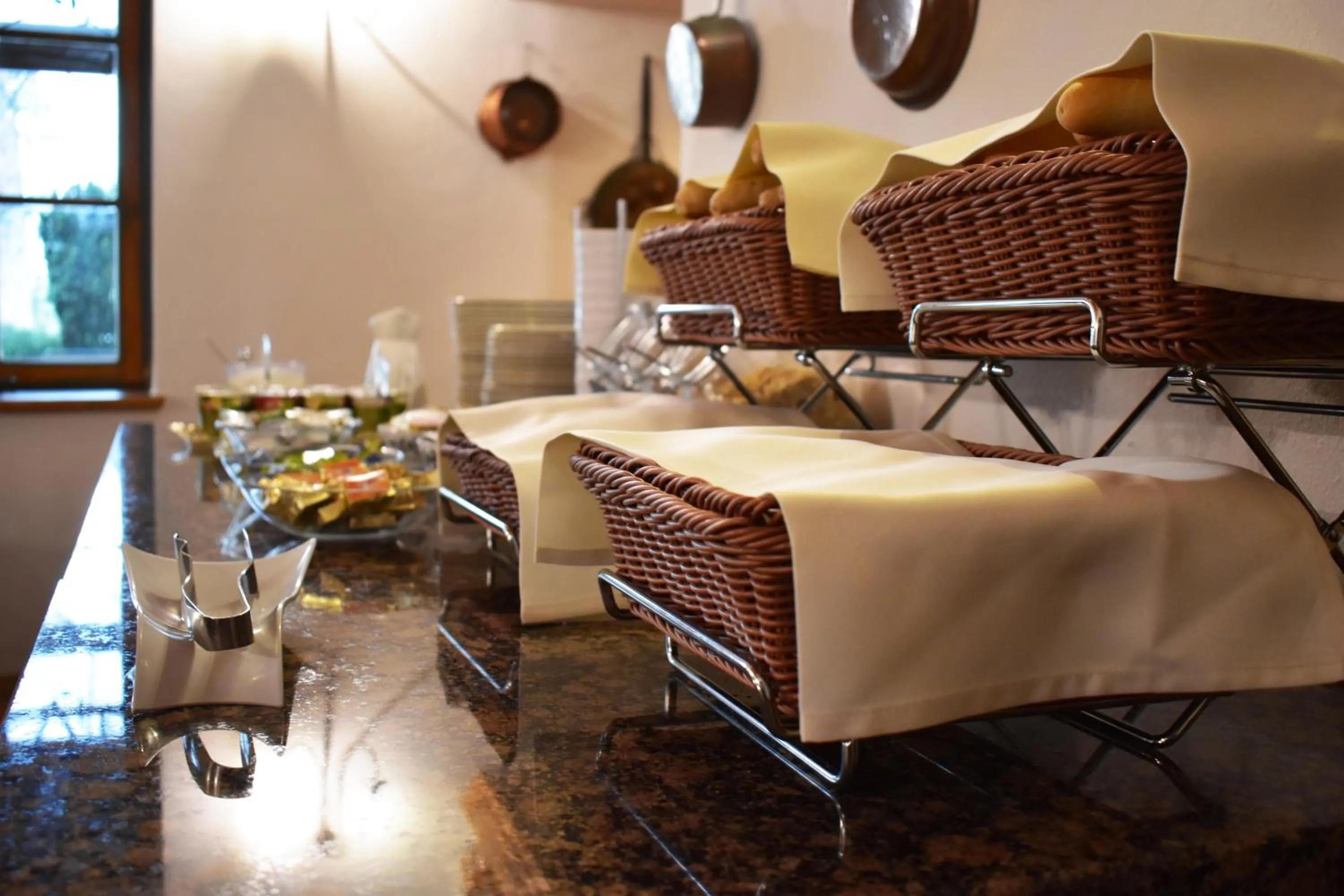 Breakfast in Chateau GrandCastle