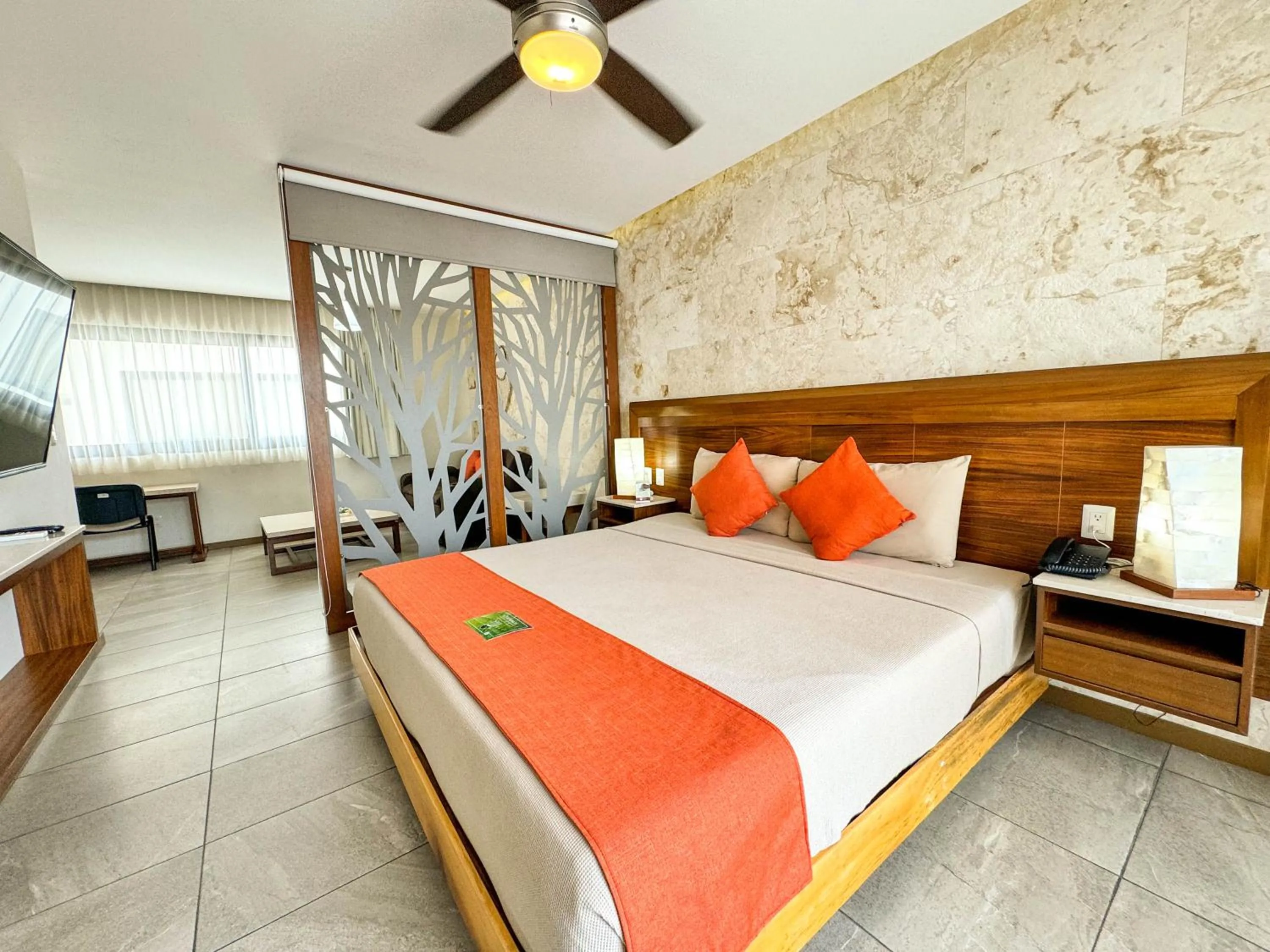 TV and multimedia, Bed in Grand Fifty Suites