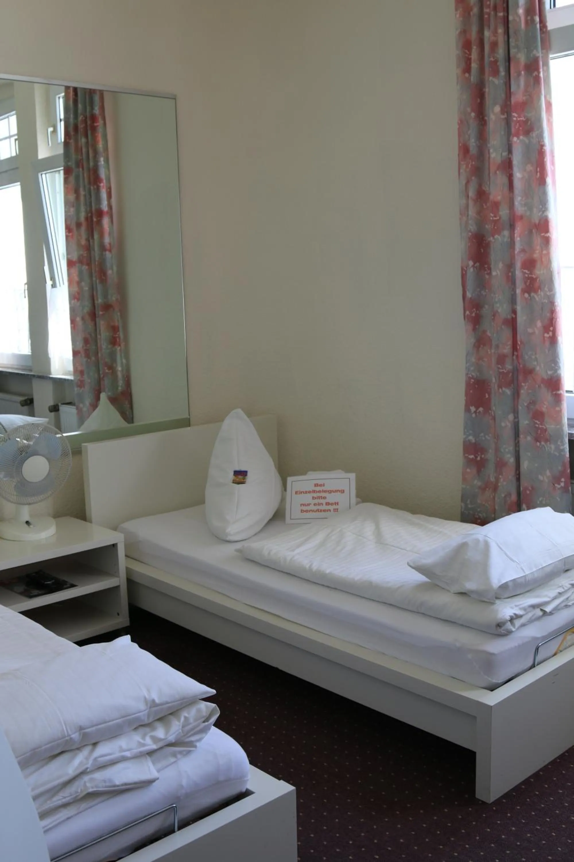 Bed in Hotel Moerser Hof