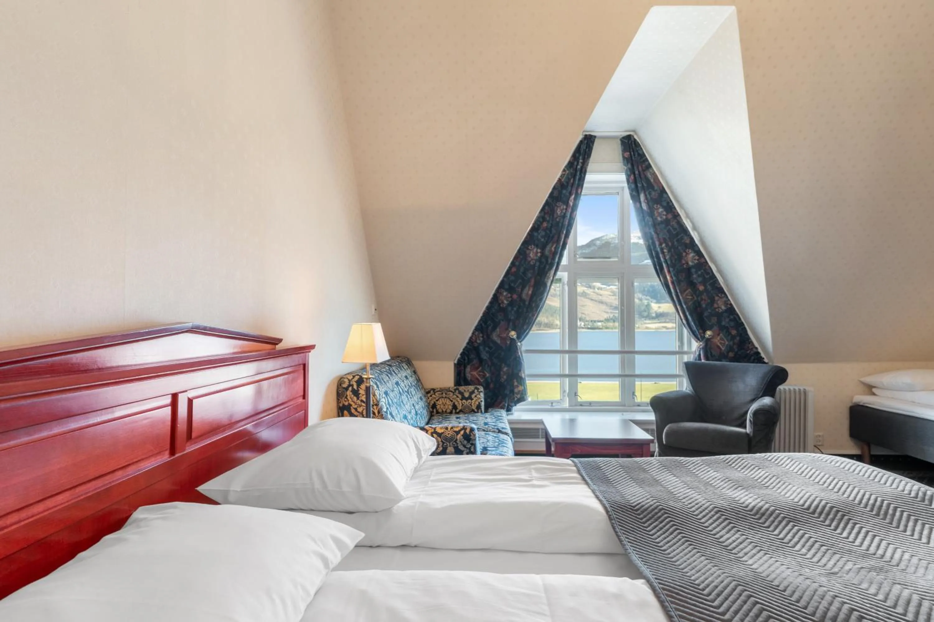 Bed in Fleischer's Hotel