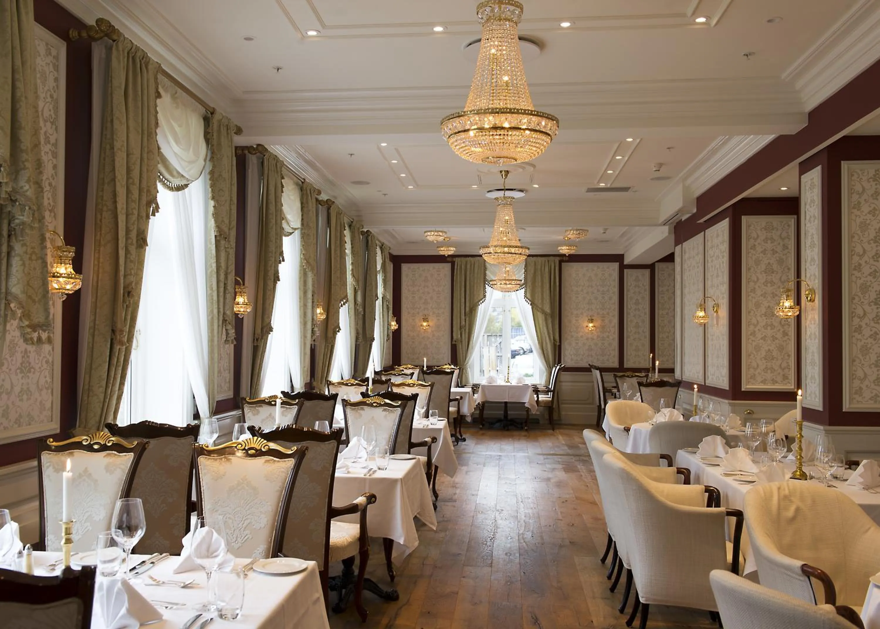 Restaurant/places to eat in Fleischer's Hotel