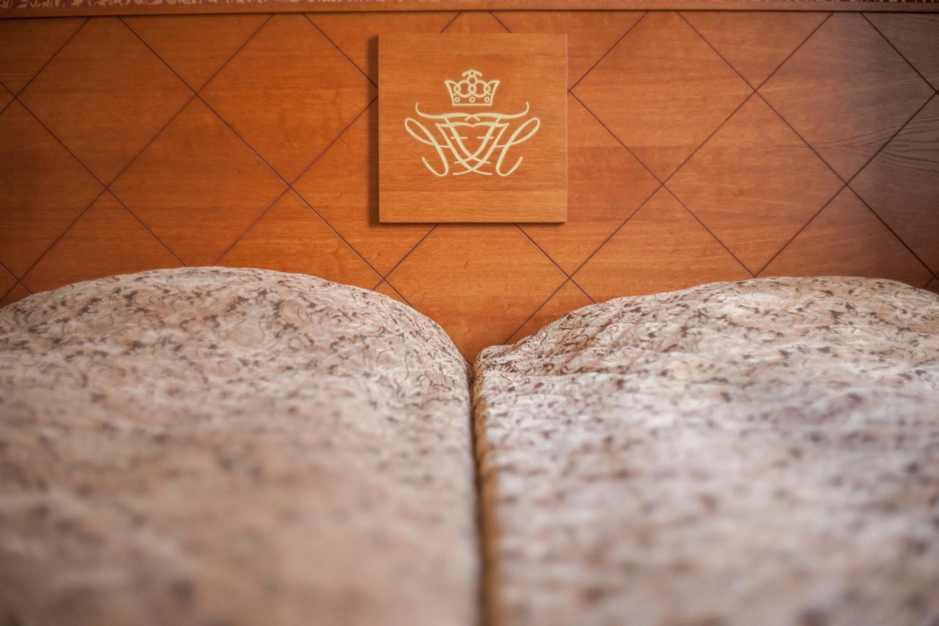 Bed in Fleischer's Hotel