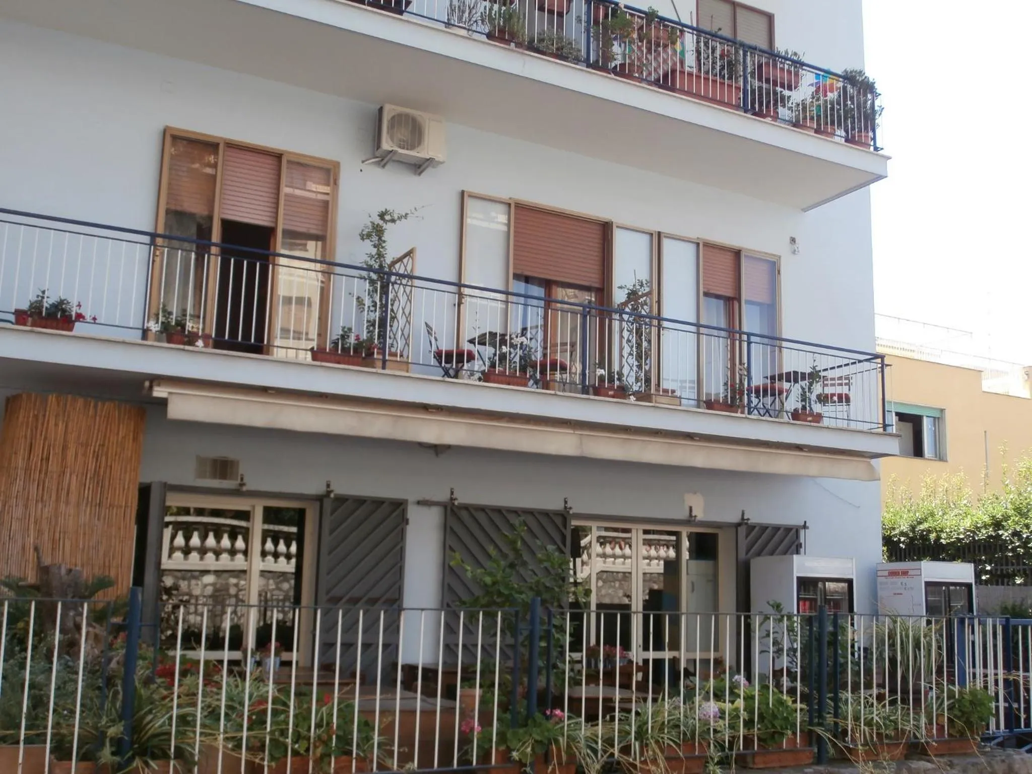 Property building in Casa Rosetta