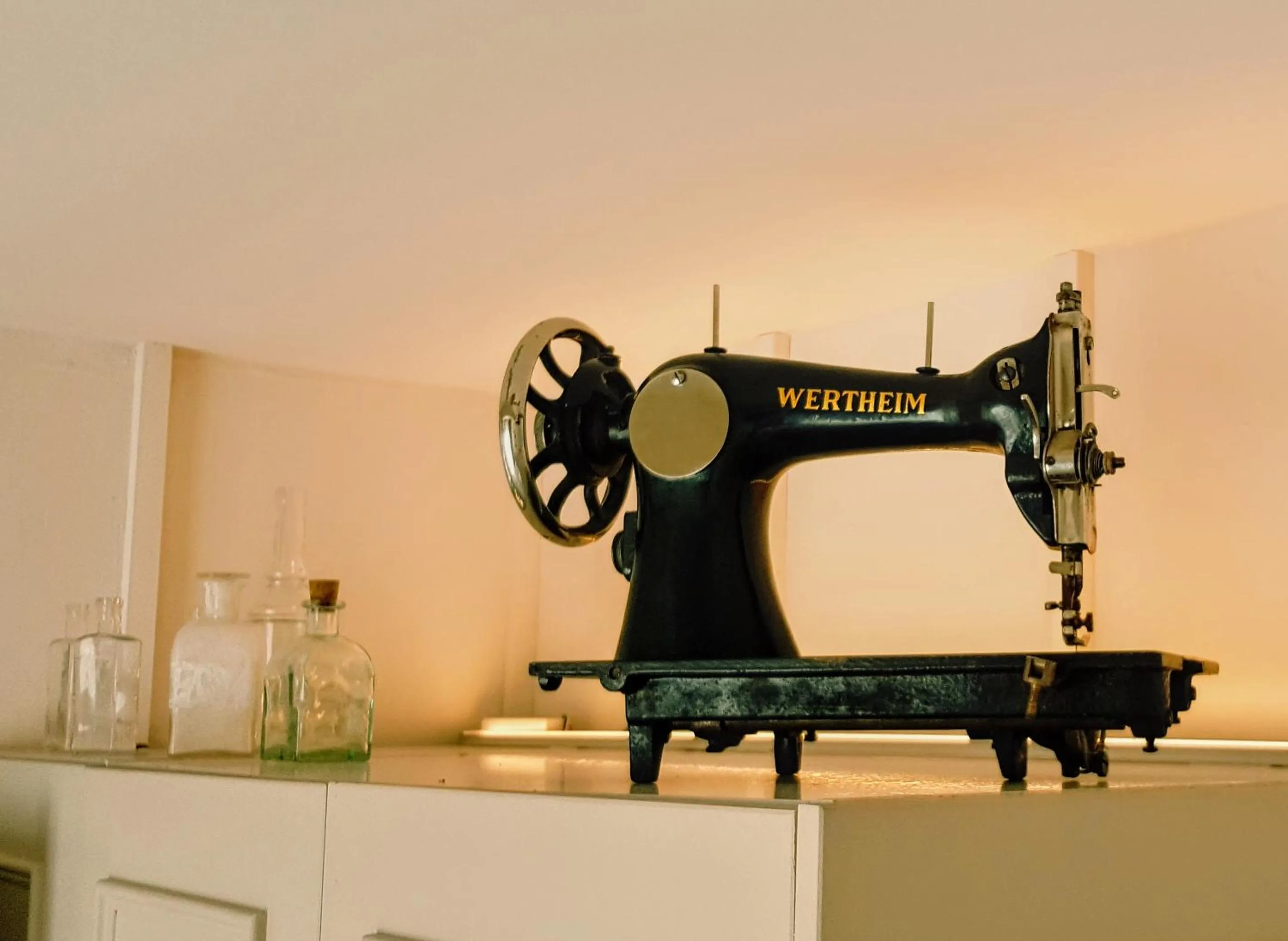 Decorative detail in El Jardinet de Sant Esteve