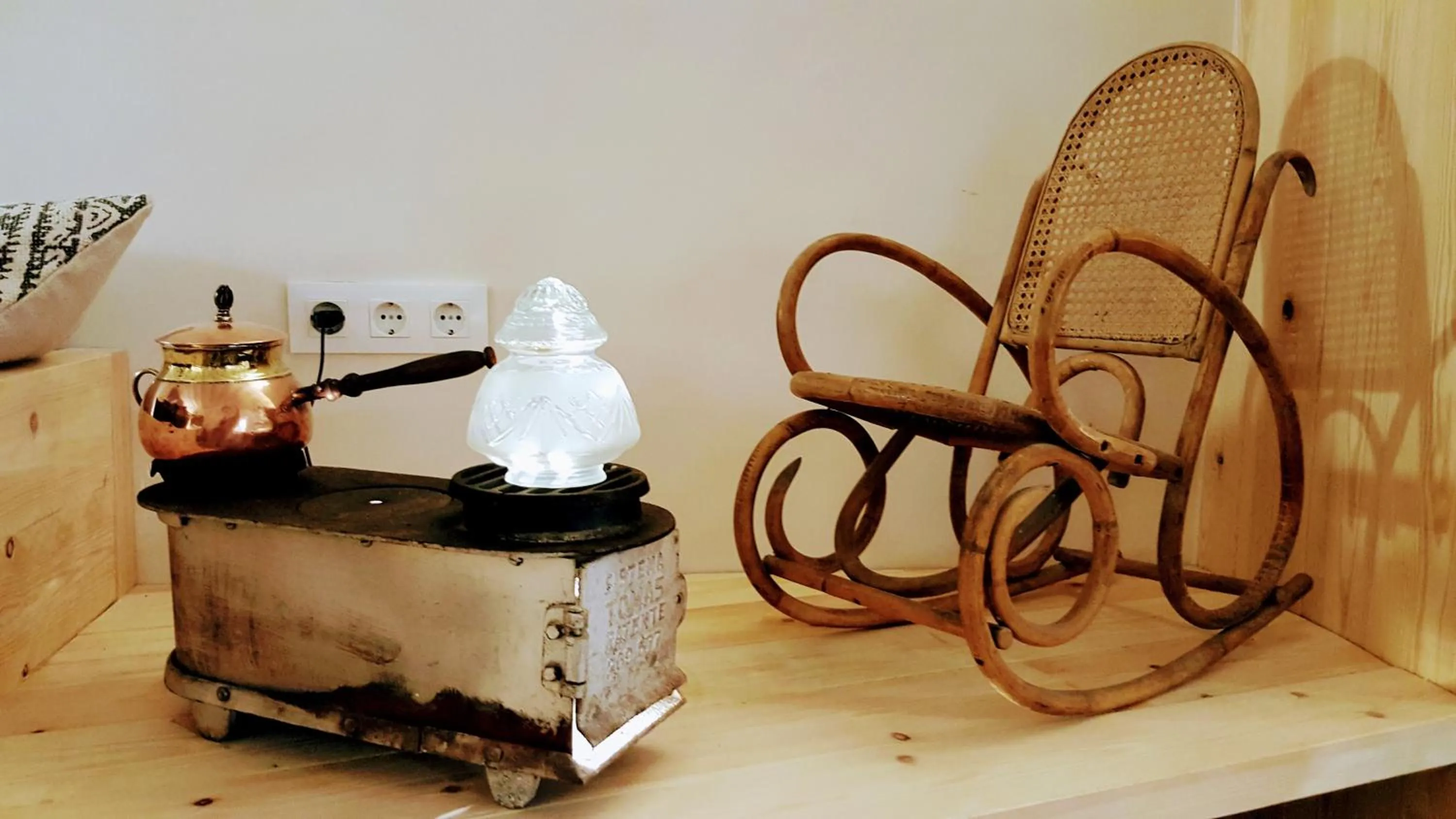 Decorative detail in El Jardinet de Sant Esteve