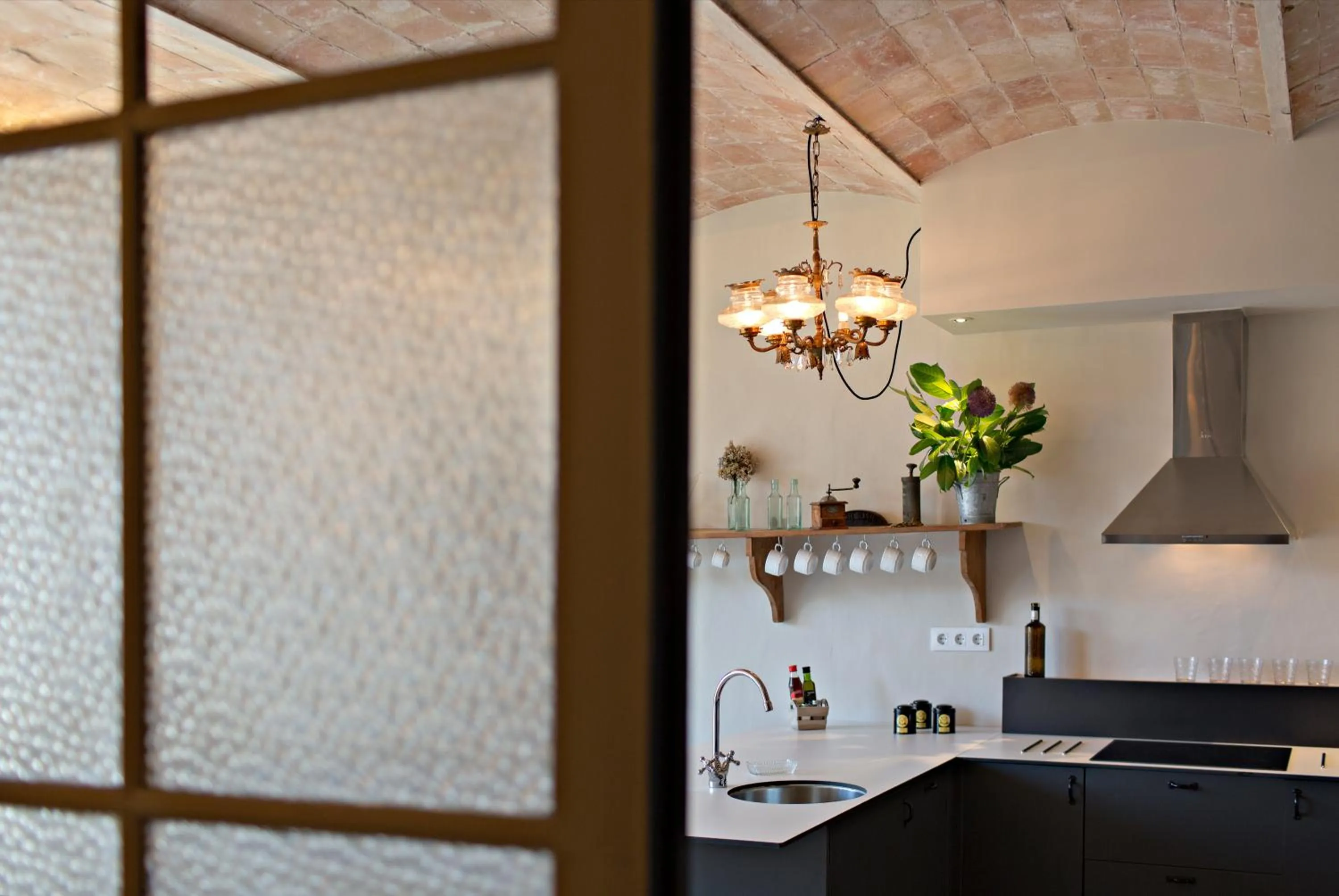 Kitchen or kitchenette in El Jardinet de Sant Esteve