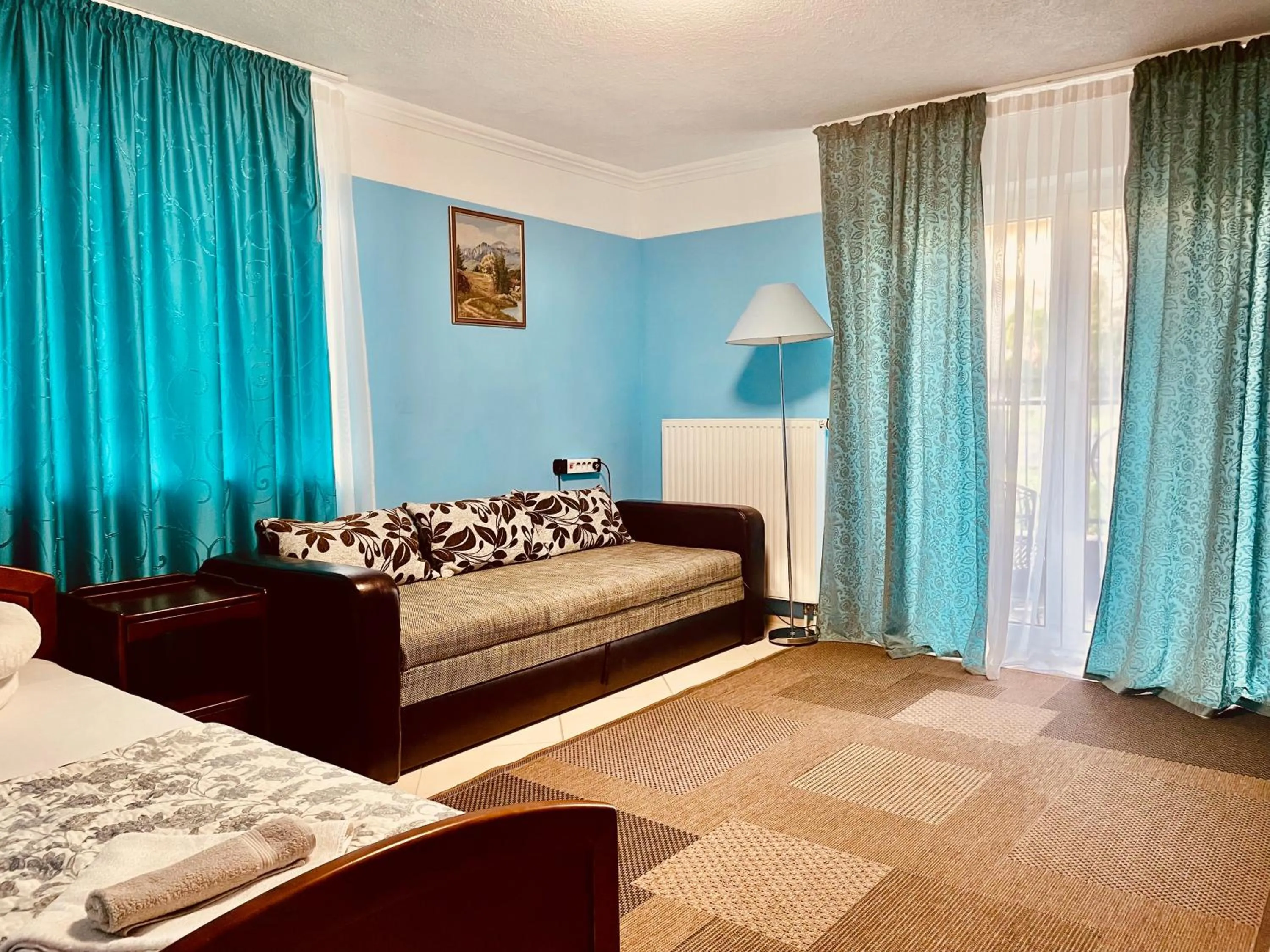 Bedroom, Bed in Villa Lux