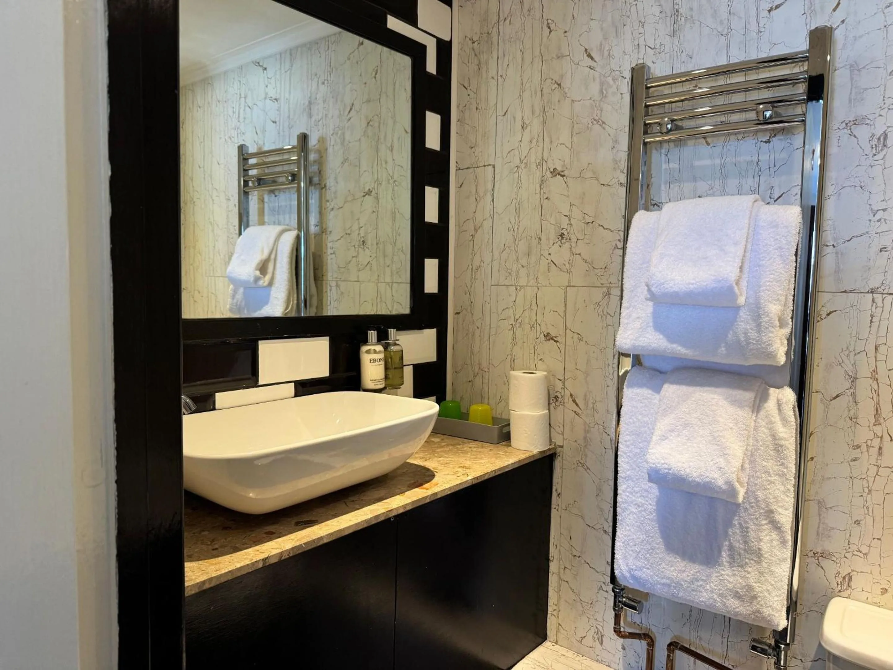 Bathroom in Knights Court