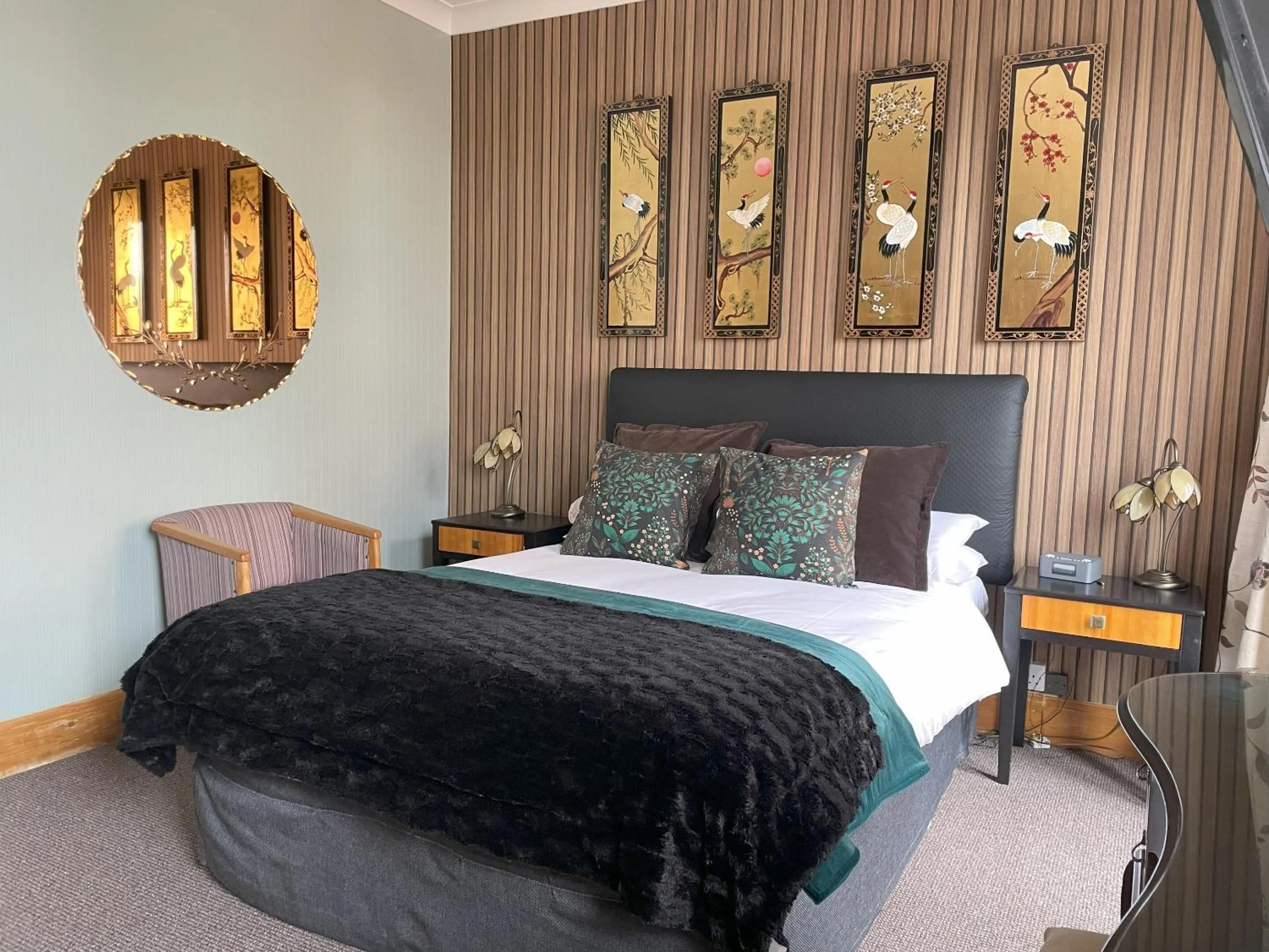 Bedroom, Bed in Knights Court