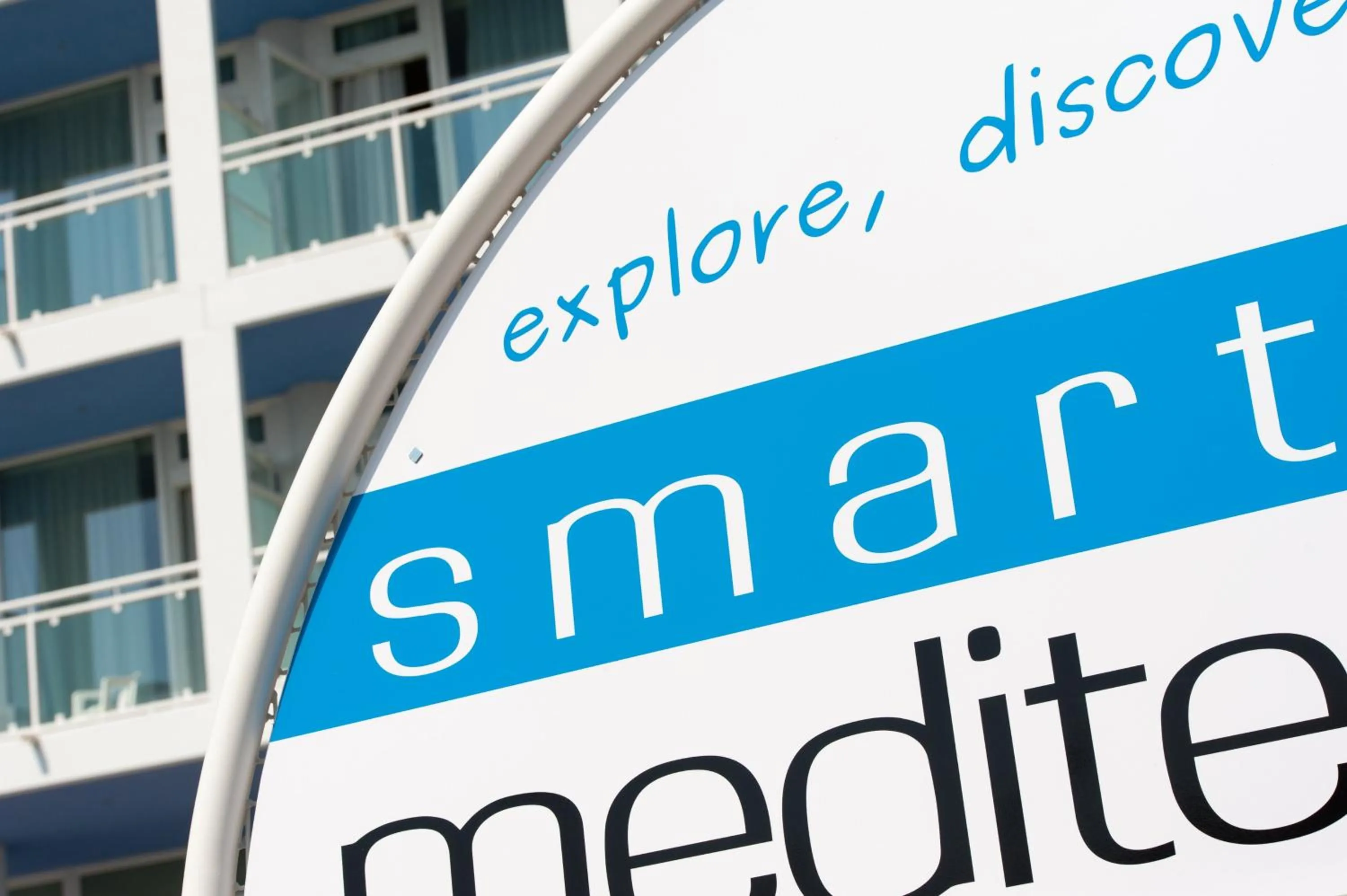 Facade/entrance in Hotel Mediterraneo