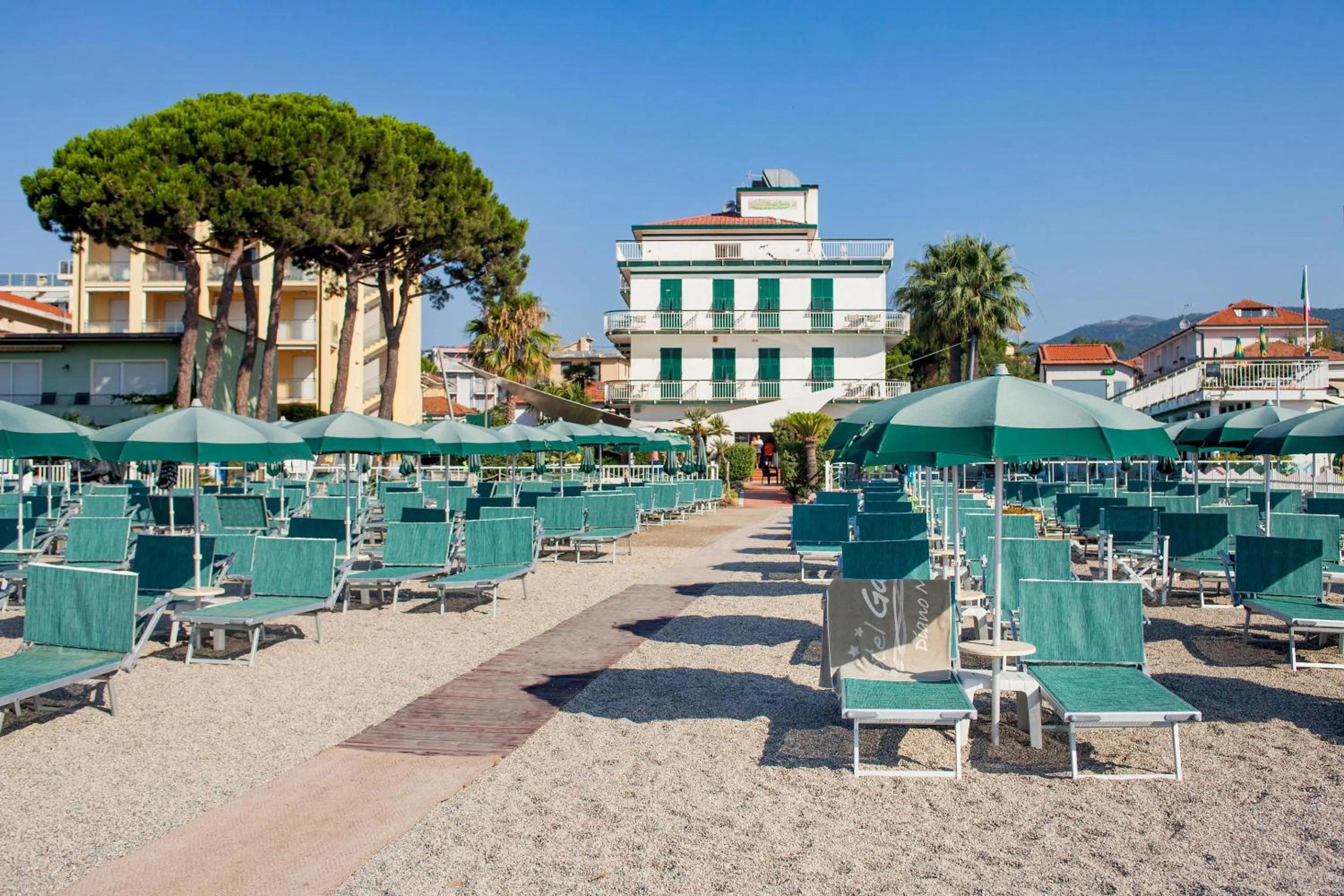 Beach in Hotel Gabriella