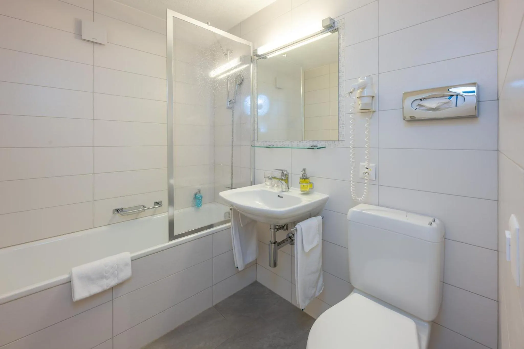 Bathroom in Hotel Sarazena