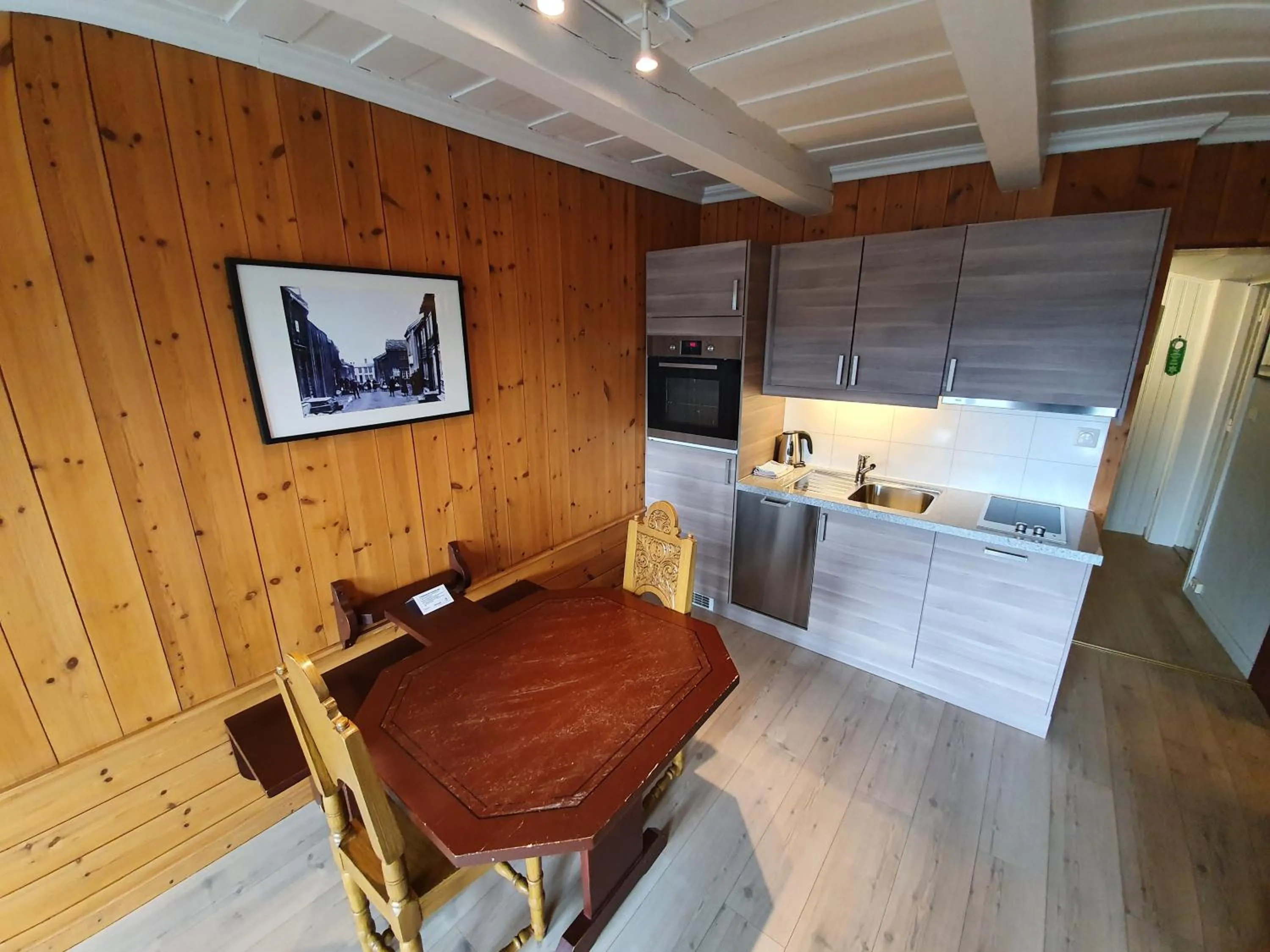 Kitchen or kitchenette in Vertshuset Røros