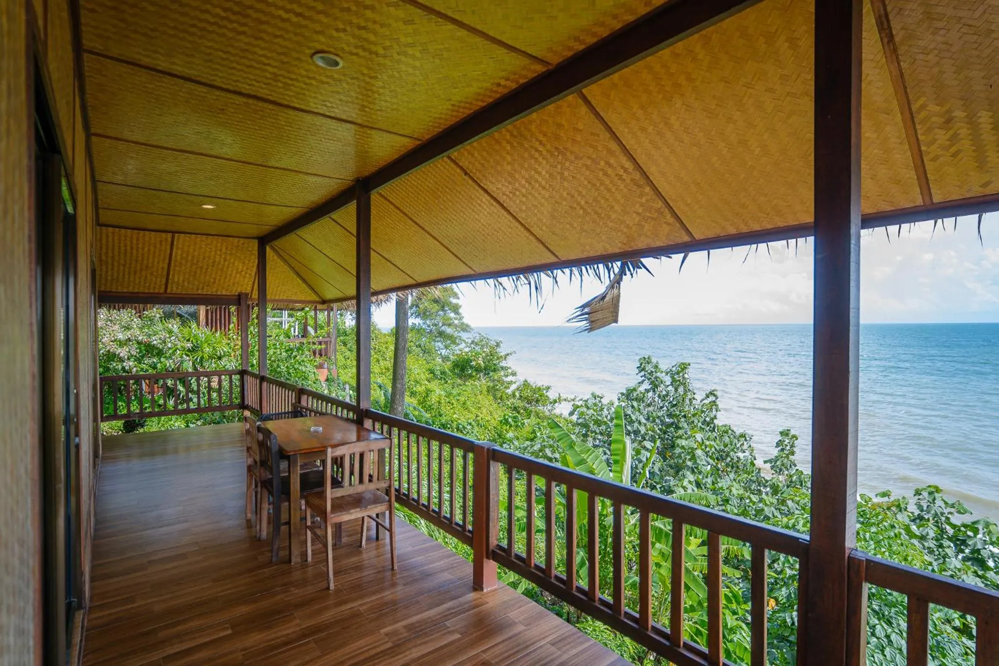 Balcony/Terrace in Koh Jum Resort