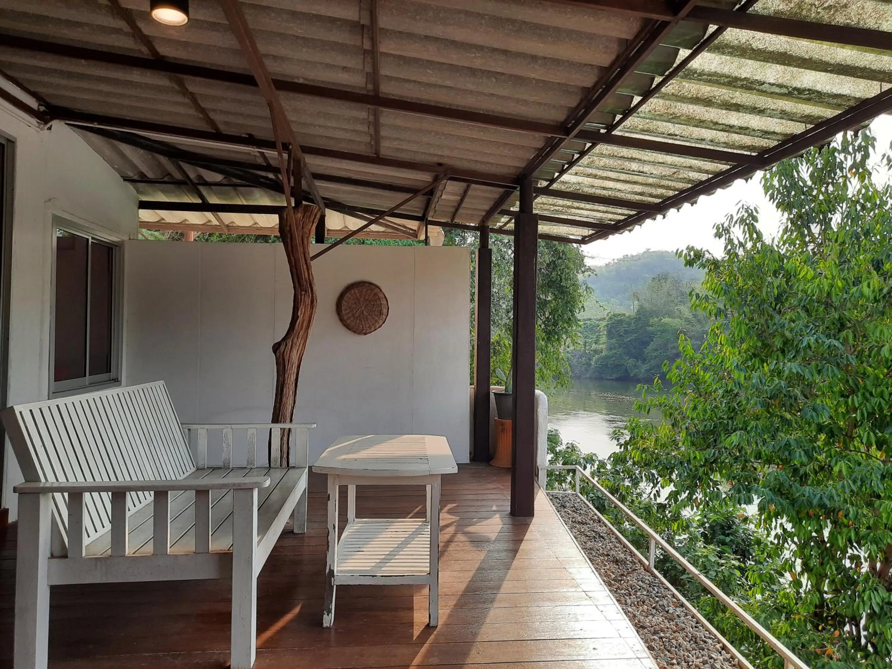 Chasorn Riverside Resort