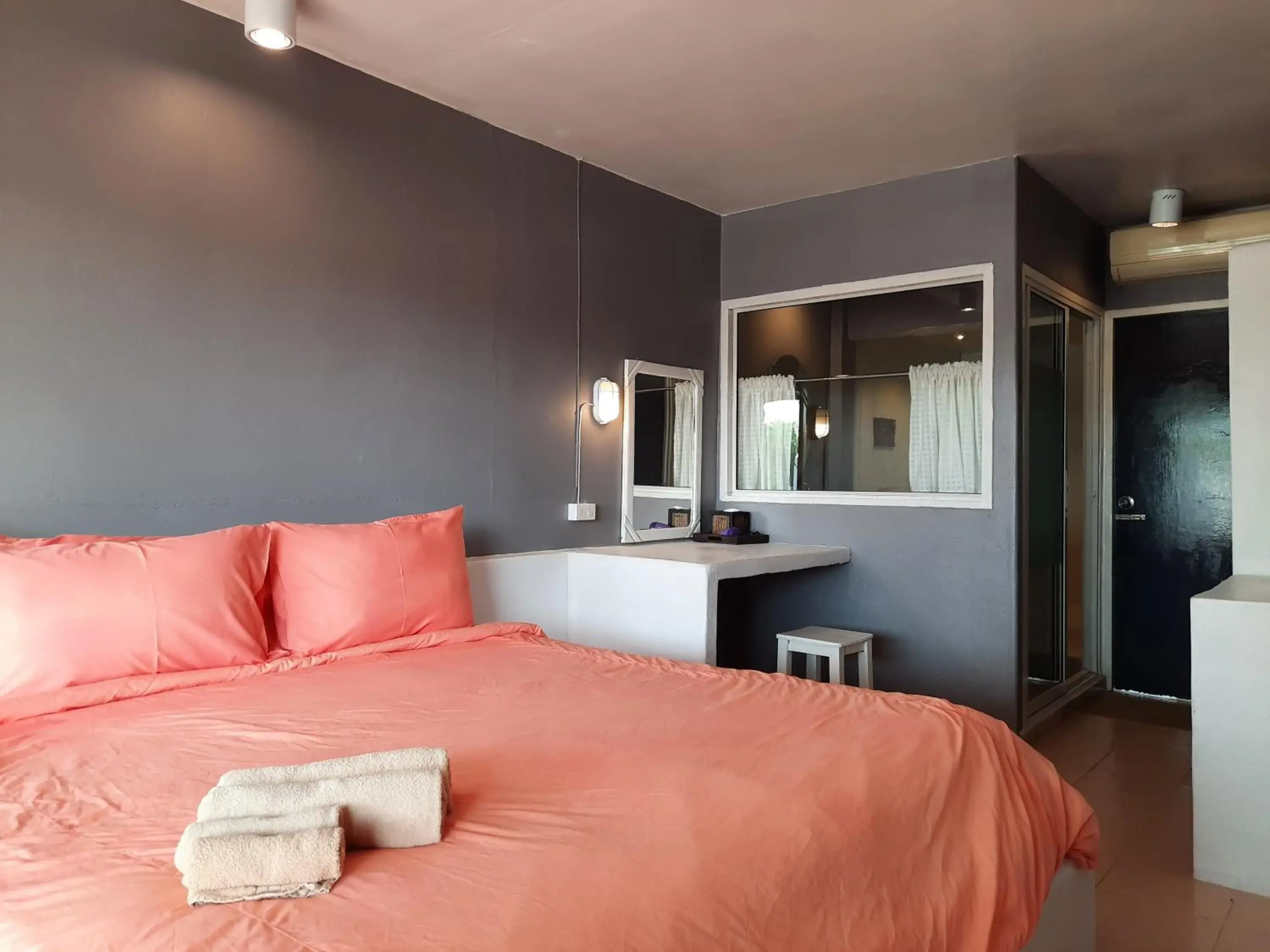 Studio with Balcony in Chasorn Riverside Resort Studio with Balcony in Chasorn Riverside Resort