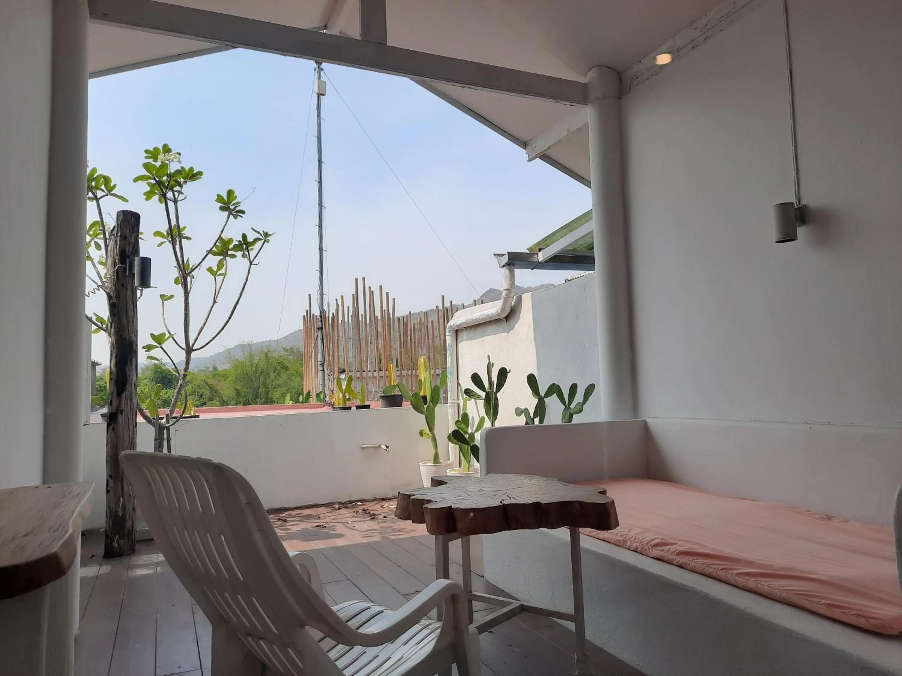 Chasorn Riverside Resort