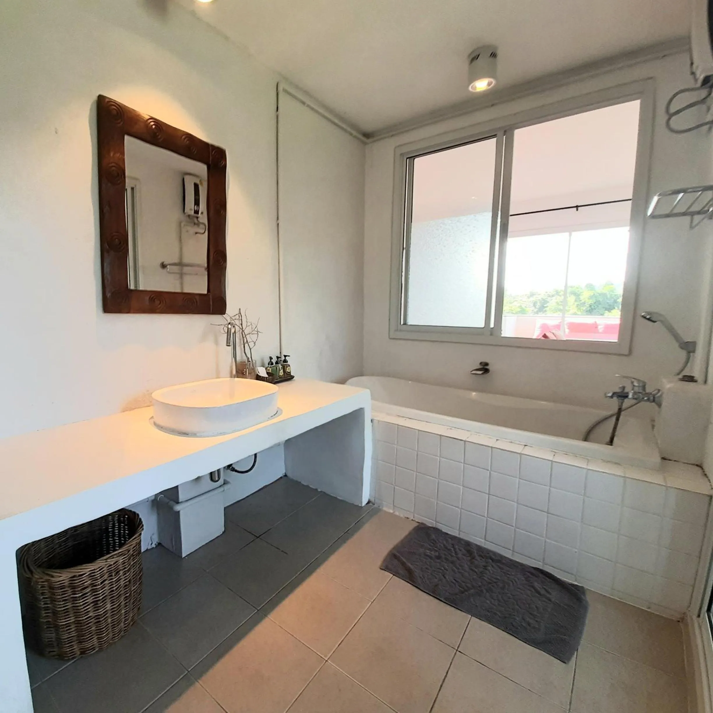 Chasorn Riverside Resort