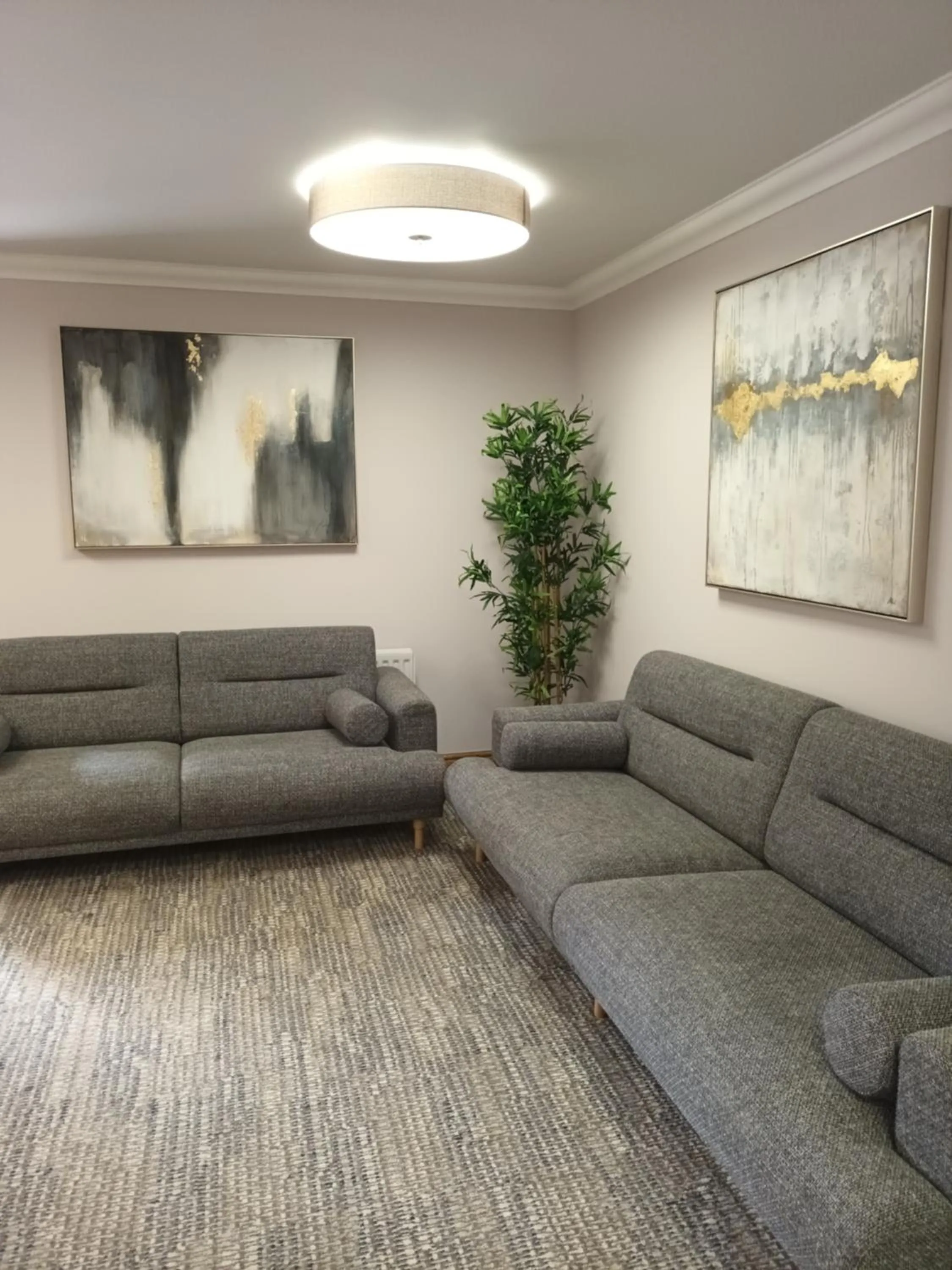 Lobby or reception in Corn Mill Lodge Hotel