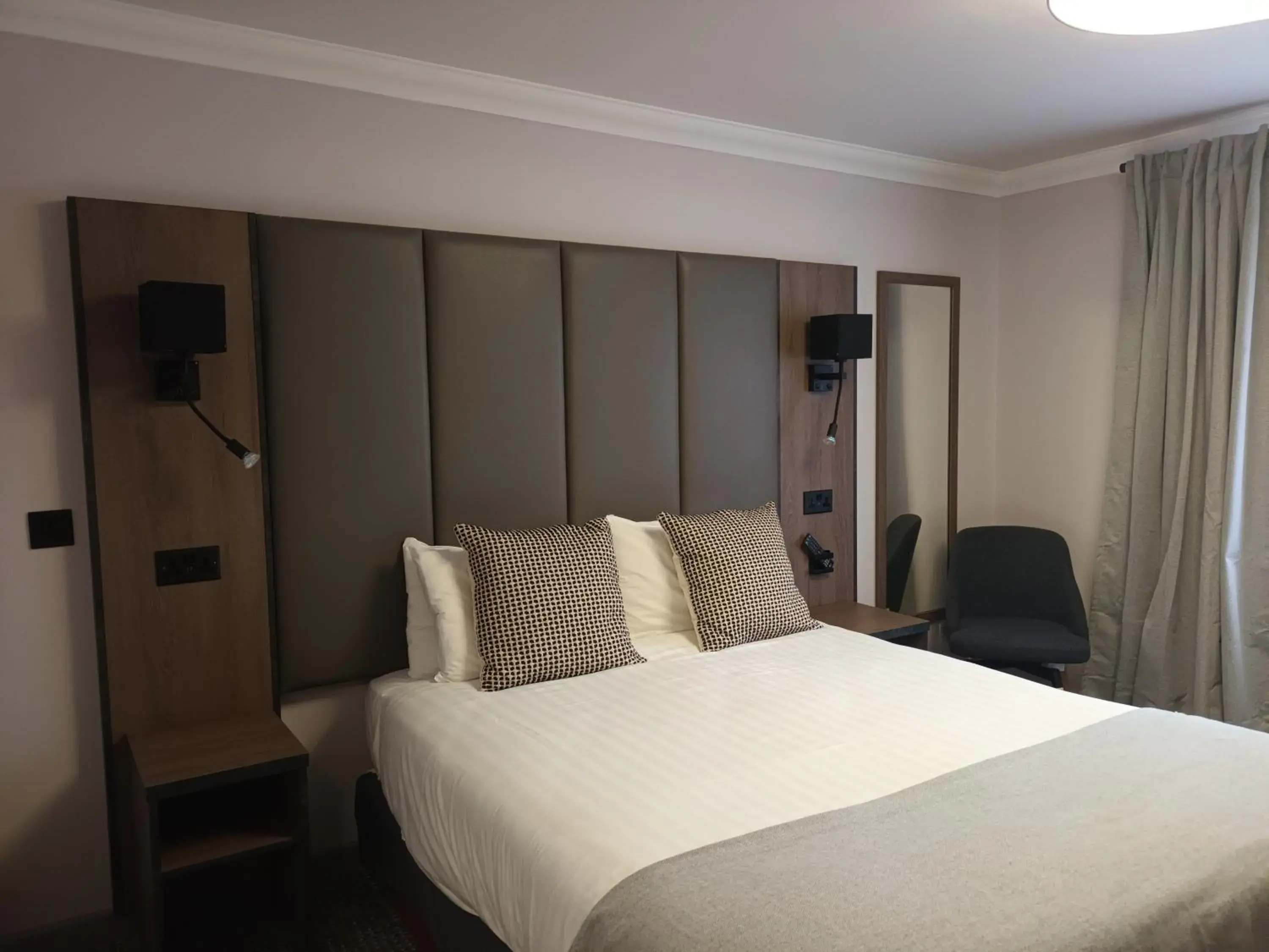 Double or Twin Room with Bathroom in Corn Mill Lodge Hotel Double or Twin Room with Bathroom in Corn Mill Lodge Hotel